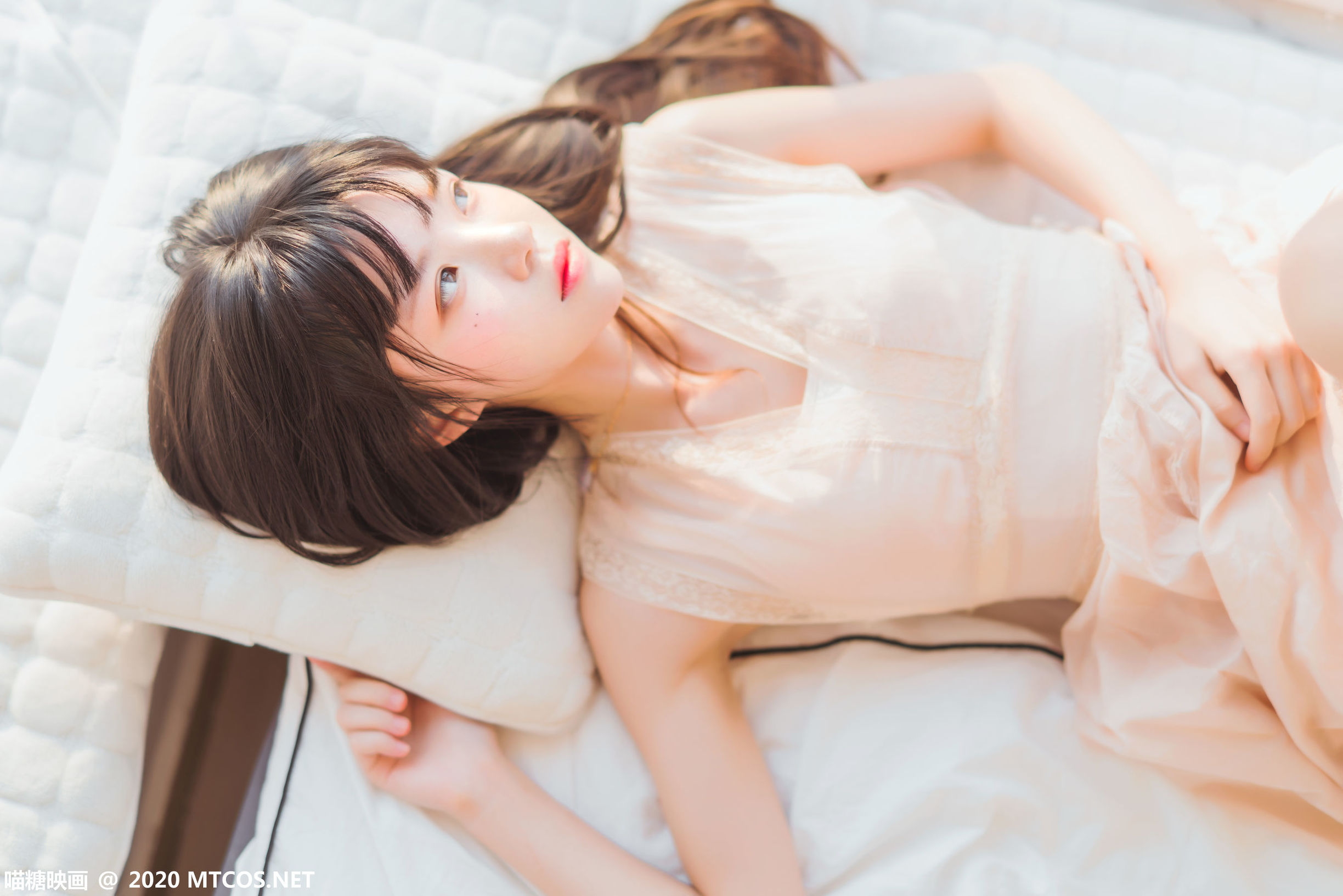 Quiao Tang Điện Ảnh] VOL.226 Cô gái bên cửa sổ