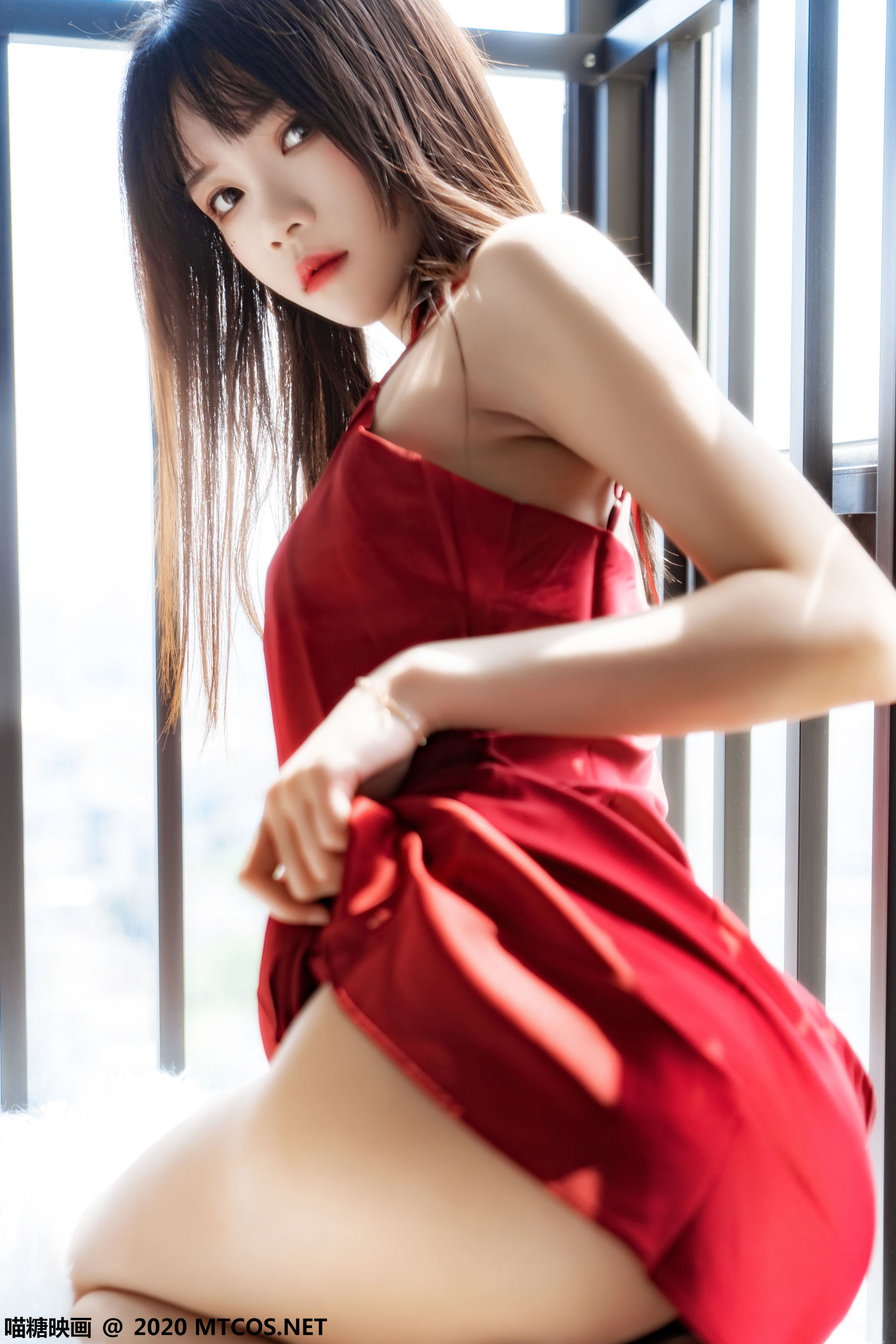 Meow Sugar Films] Vol. 240: A Thousand Strands of Red