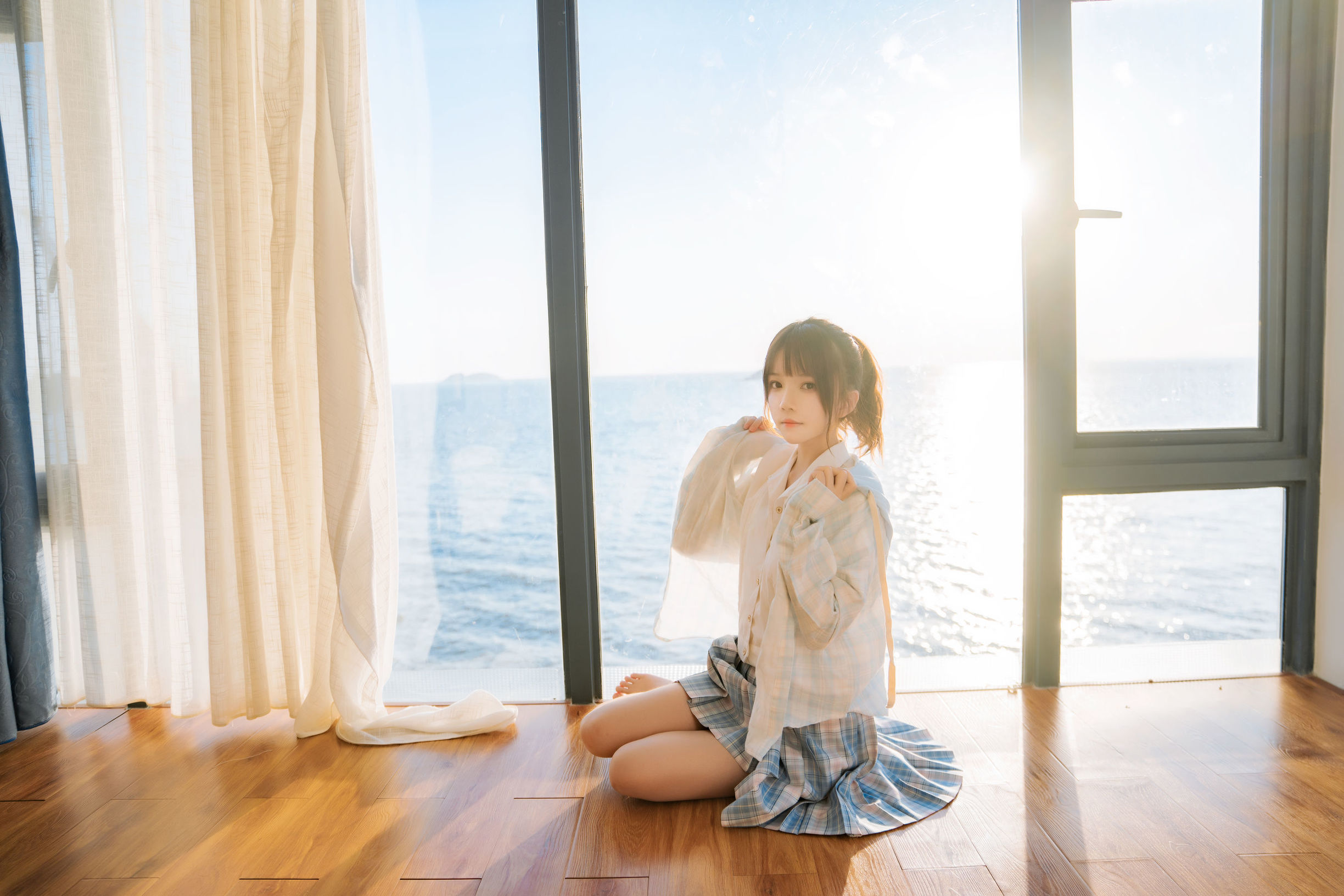 Meow Sugar Films] Vol. 241: The Sea by the Window