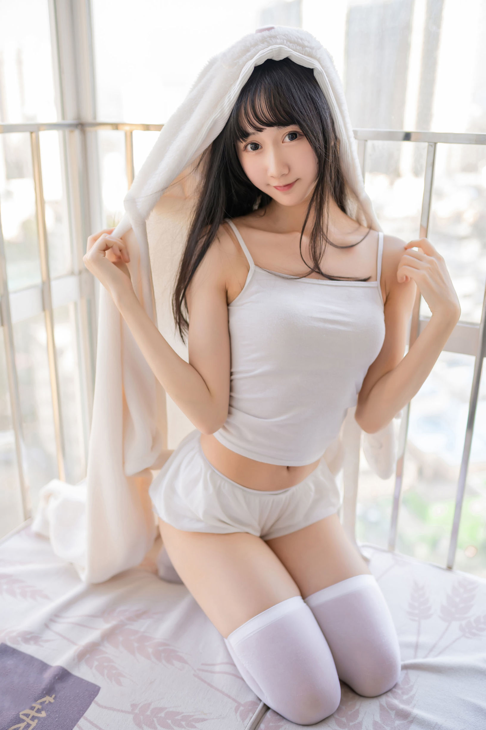 Meow Sugar Film] Volume 245: Bath Towel Rabbit