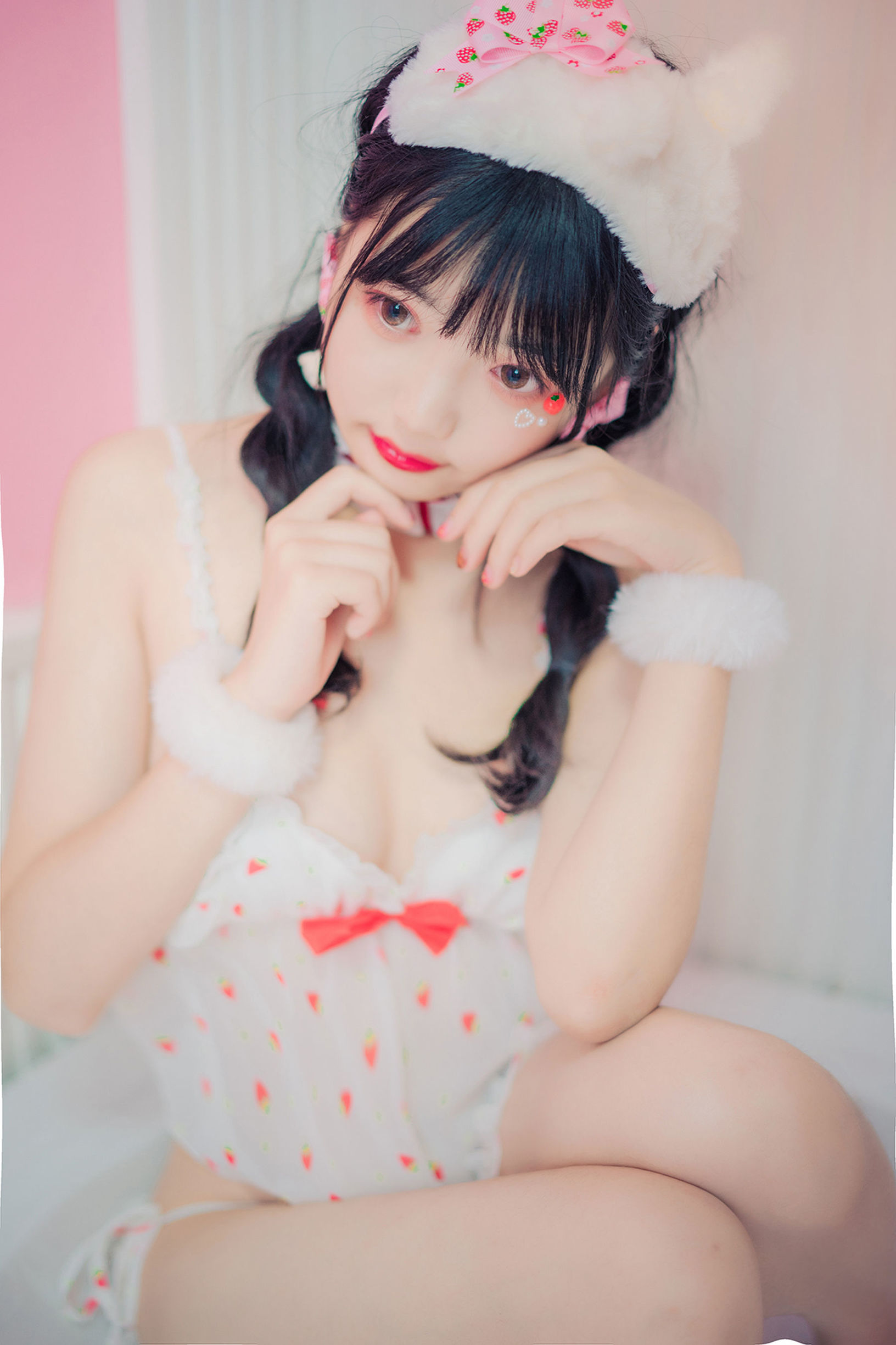 Miaotang Film] Vol. 252 Strawberry Sister