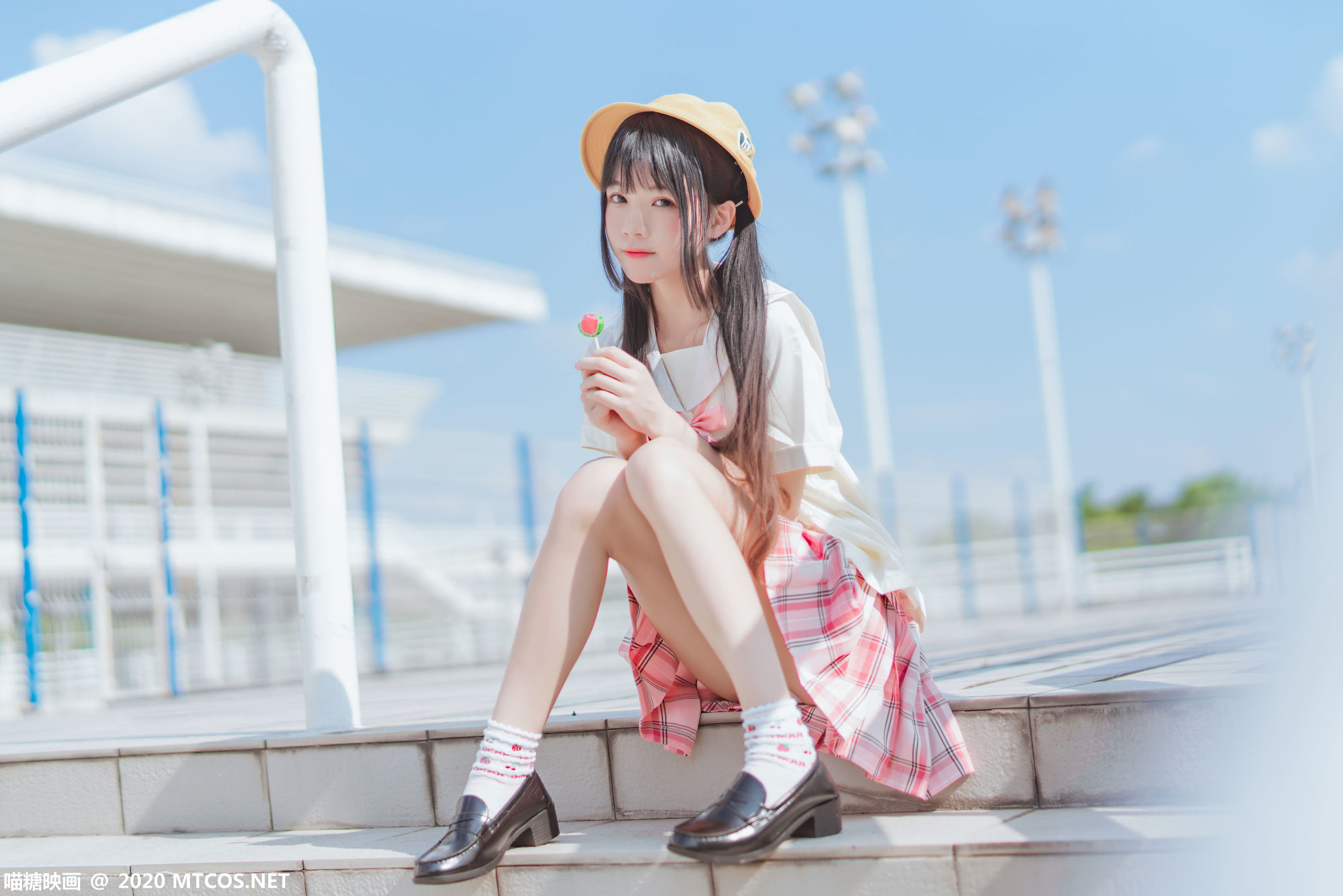 Miaotang Film] Vol. 256 Outdoor Small Yellow Hat