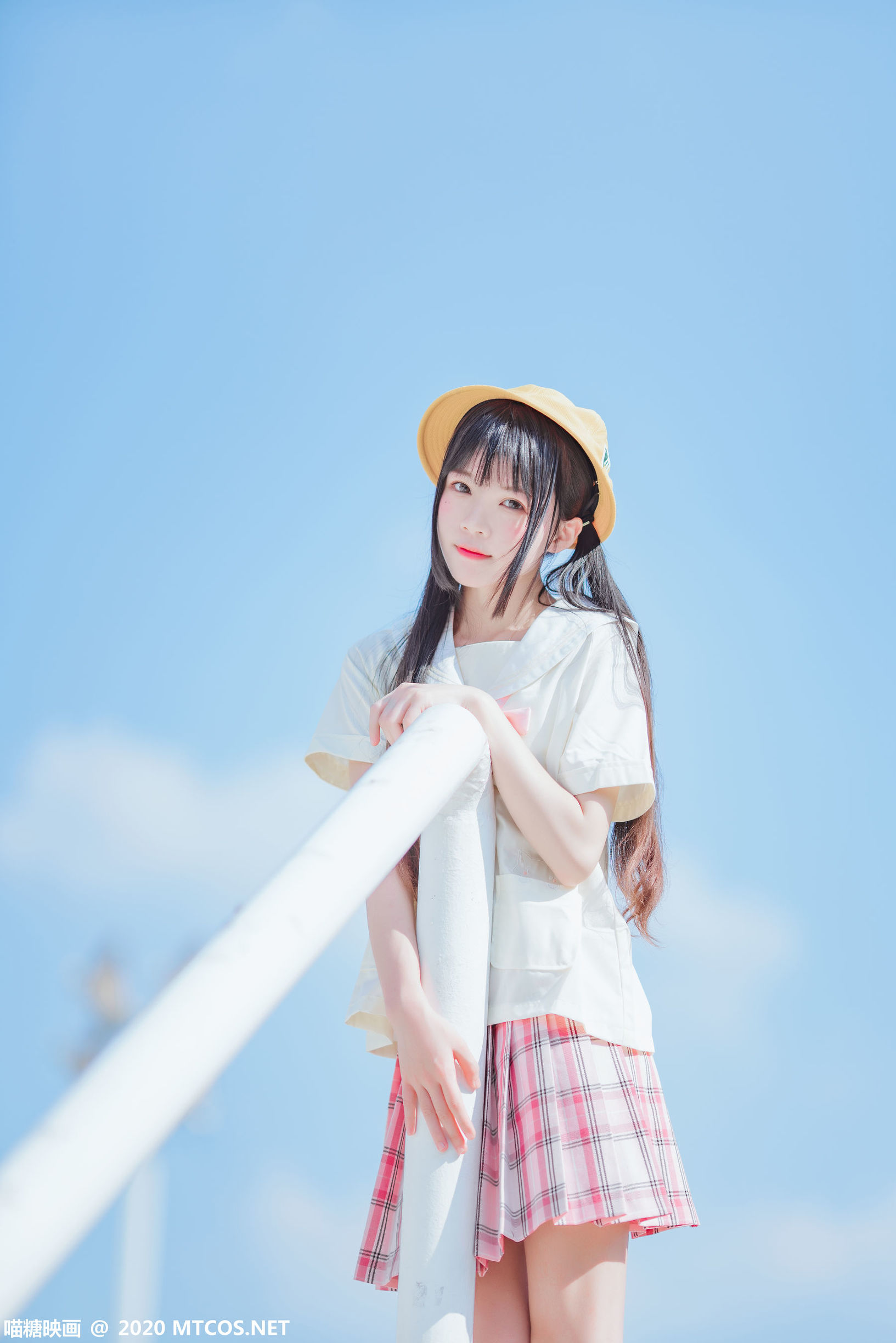 Miaotang Film] Vol. 256 Outdoor Small Yellow Hat