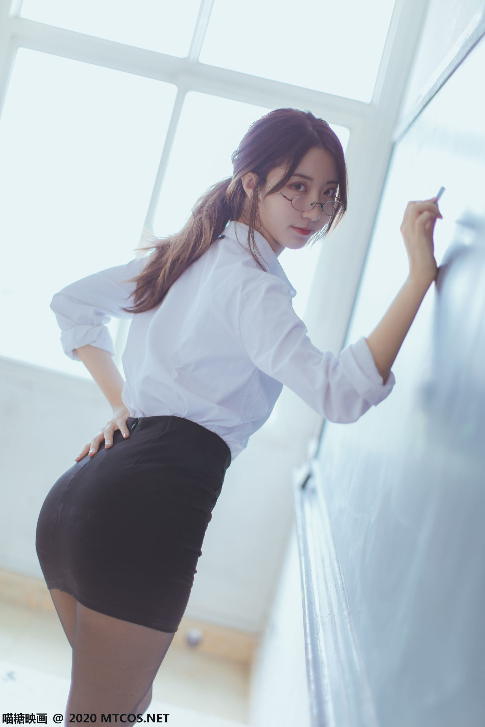 喵糖電影] VOL.282 OL制服
