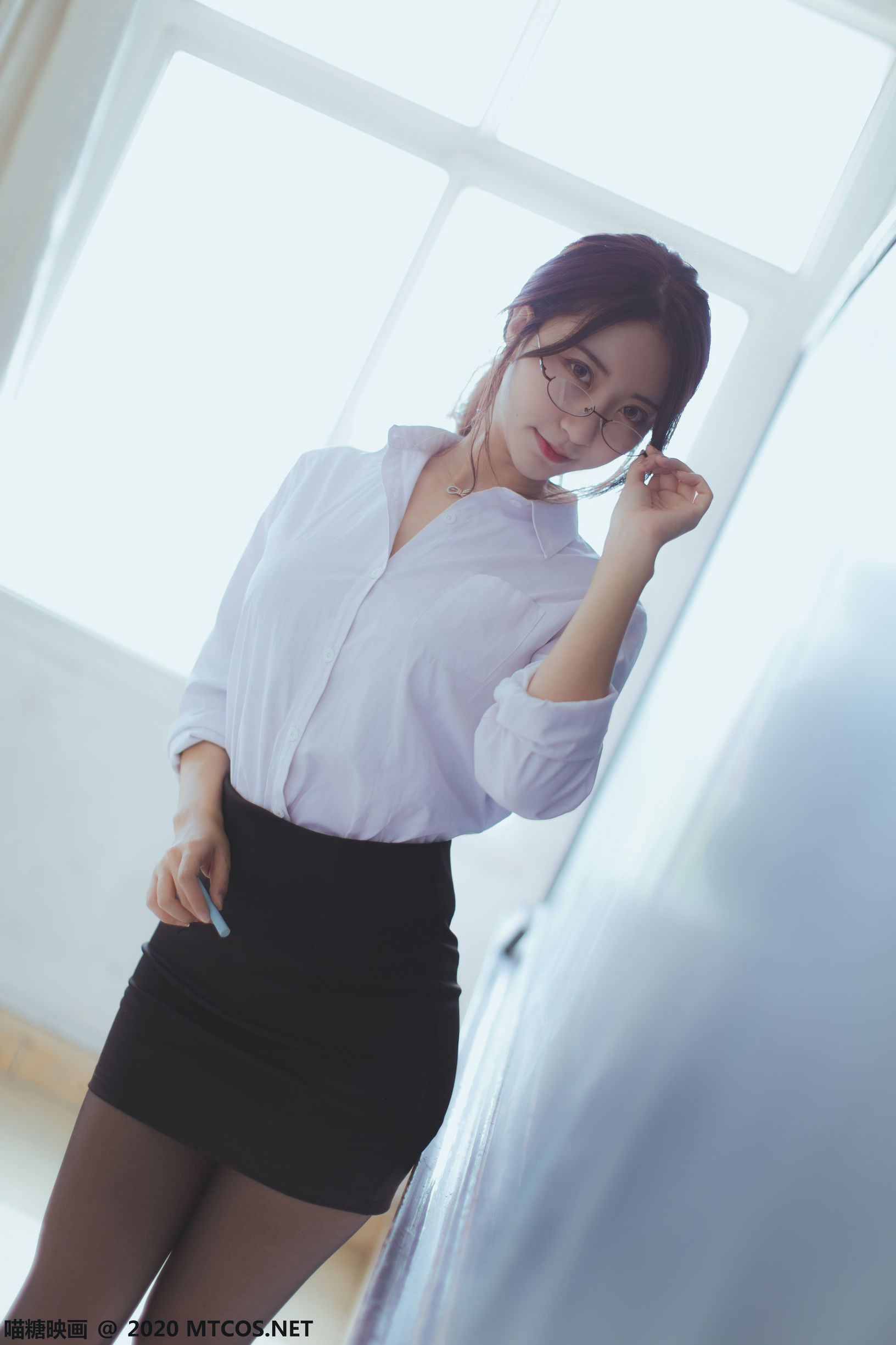 喵糖電影] VOL.282 OL制服