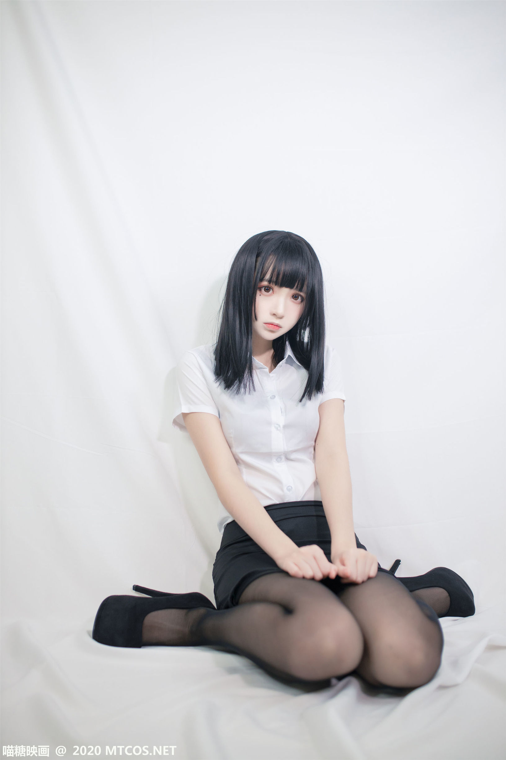 Meow Sugar Films] Vol. 291: Office Lady Uniform