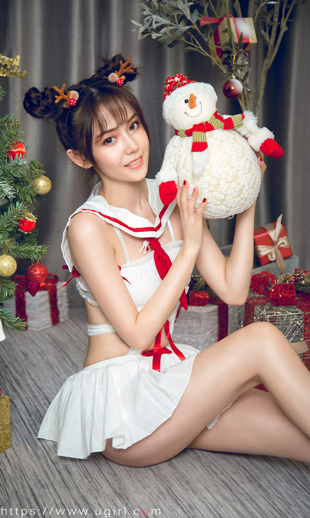 Yogu Circle Ai Youwu] No.1679 Đường Tiểu Đường Cô Gái Đồng Phục Show Giáng Sinh