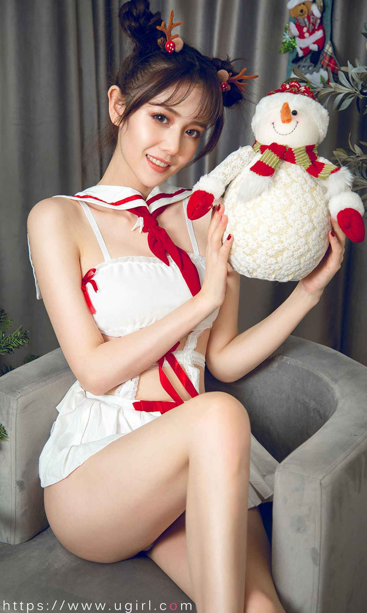 Yogu Circle Ai Youwu] No.1679 Đường Tiểu Đường Cô Gái Đồng Phục Show Giáng Sinh