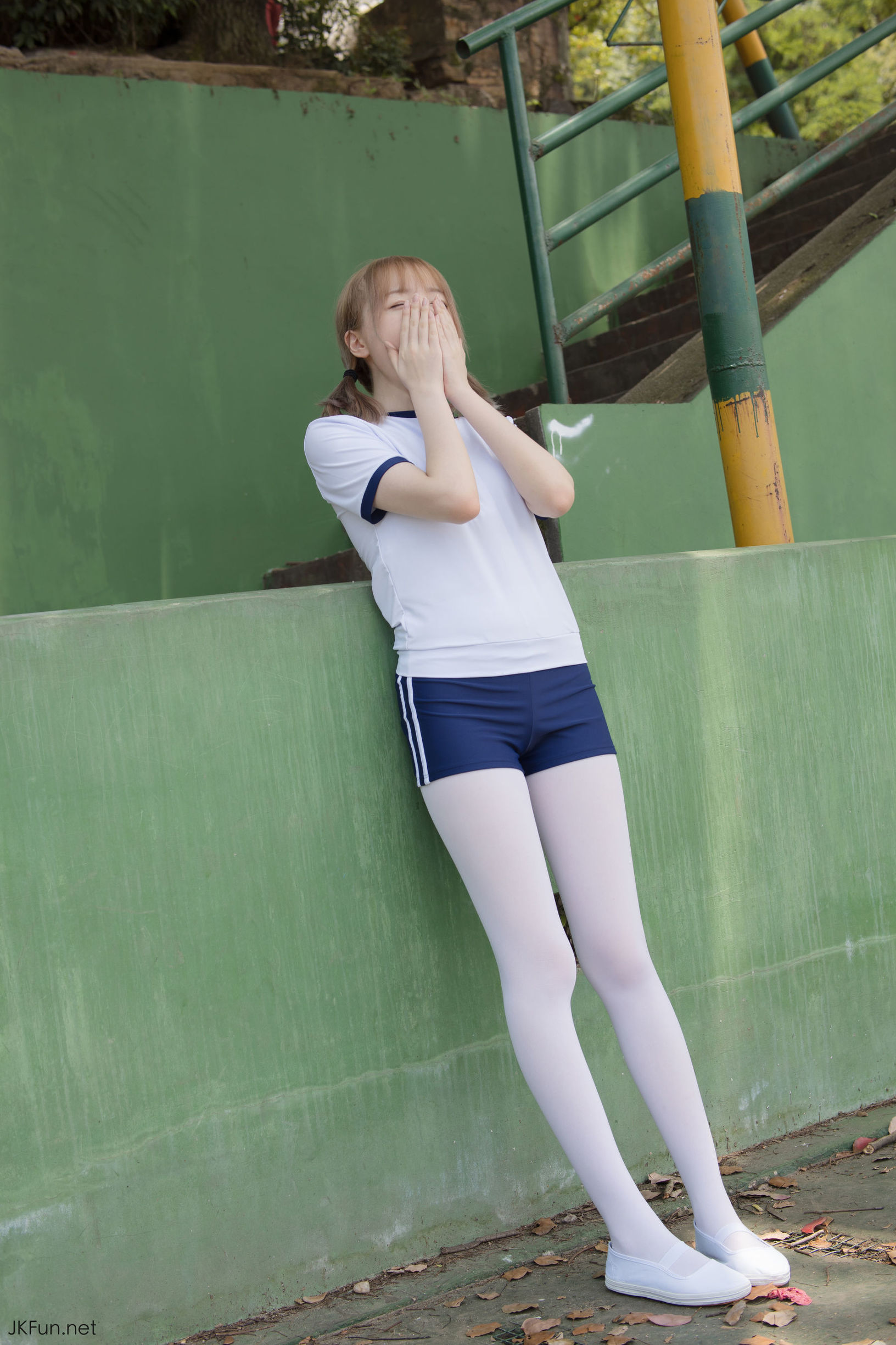 森蘿財團] Aika 80D白絲外景體操服
