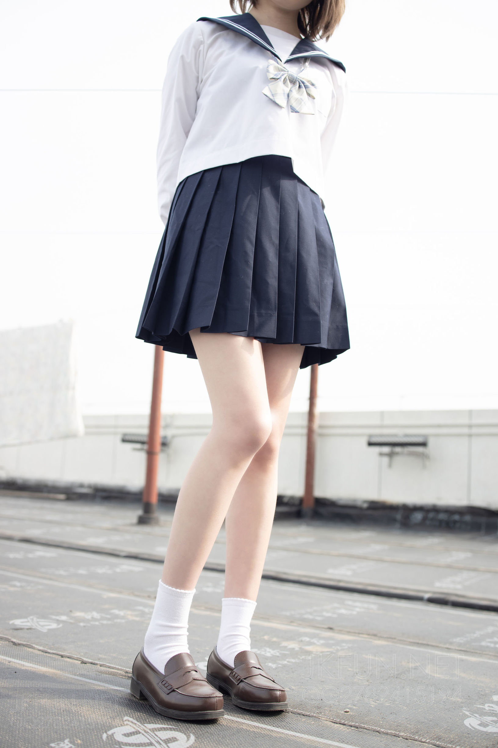 เซนโลว์ ไช่ตวน] JKFUN-002 ไอคะ น้องสาวน่ารัก เท้าด้วยผ้าไหม