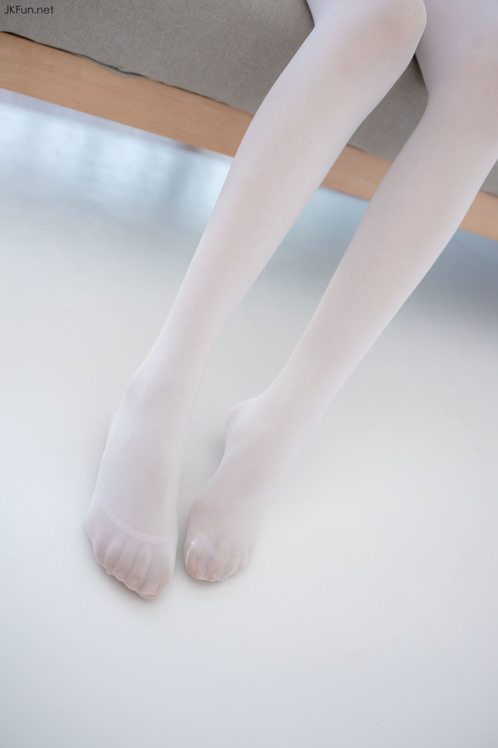 เซนโลว์ไซดัน] JKFUN-020 ไอคะ 80D สีขาวไหม