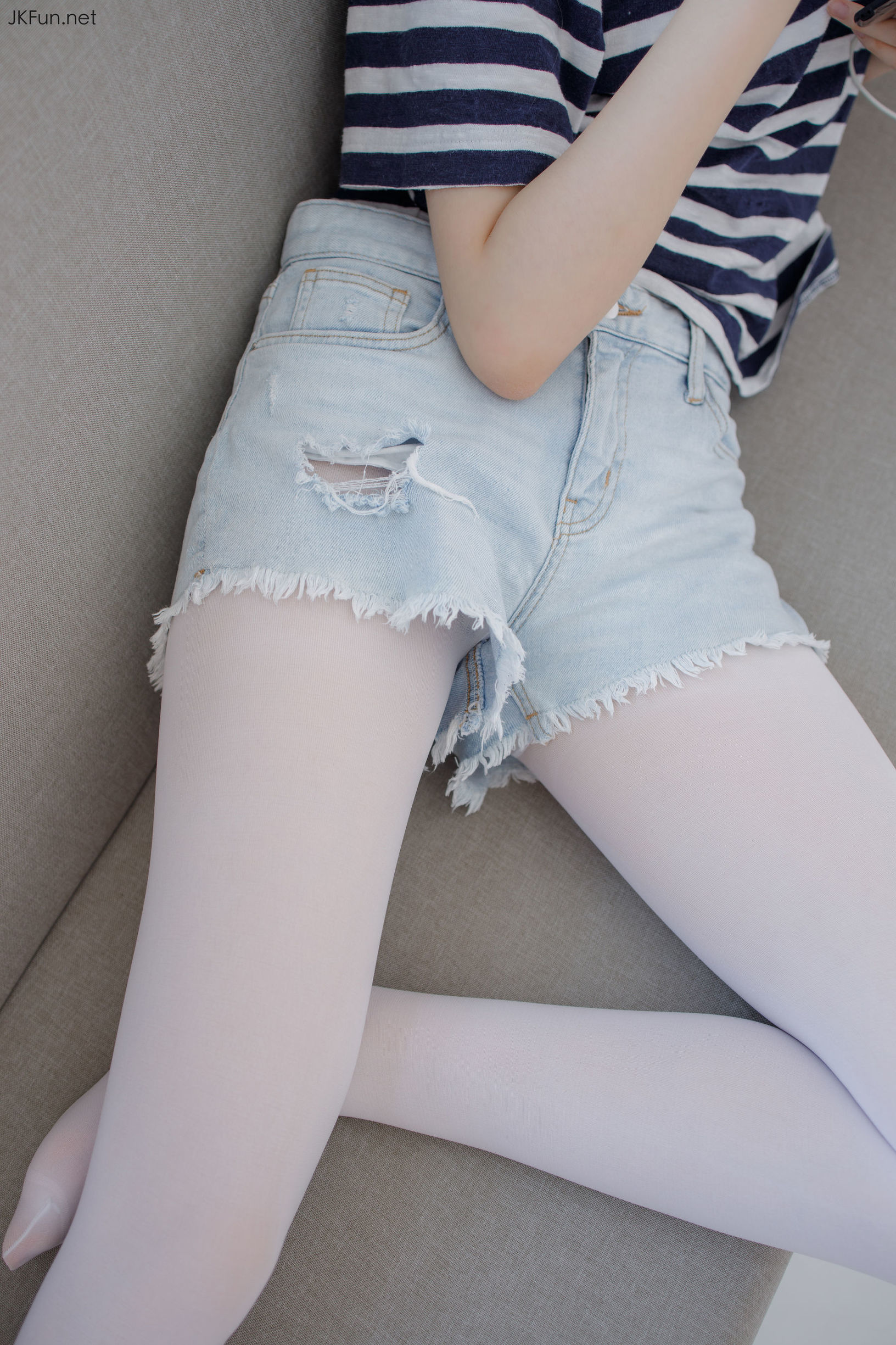 เซนโลว์ไซดัน] JKFUN-020 ไอคะ 80D สีขาวไหม