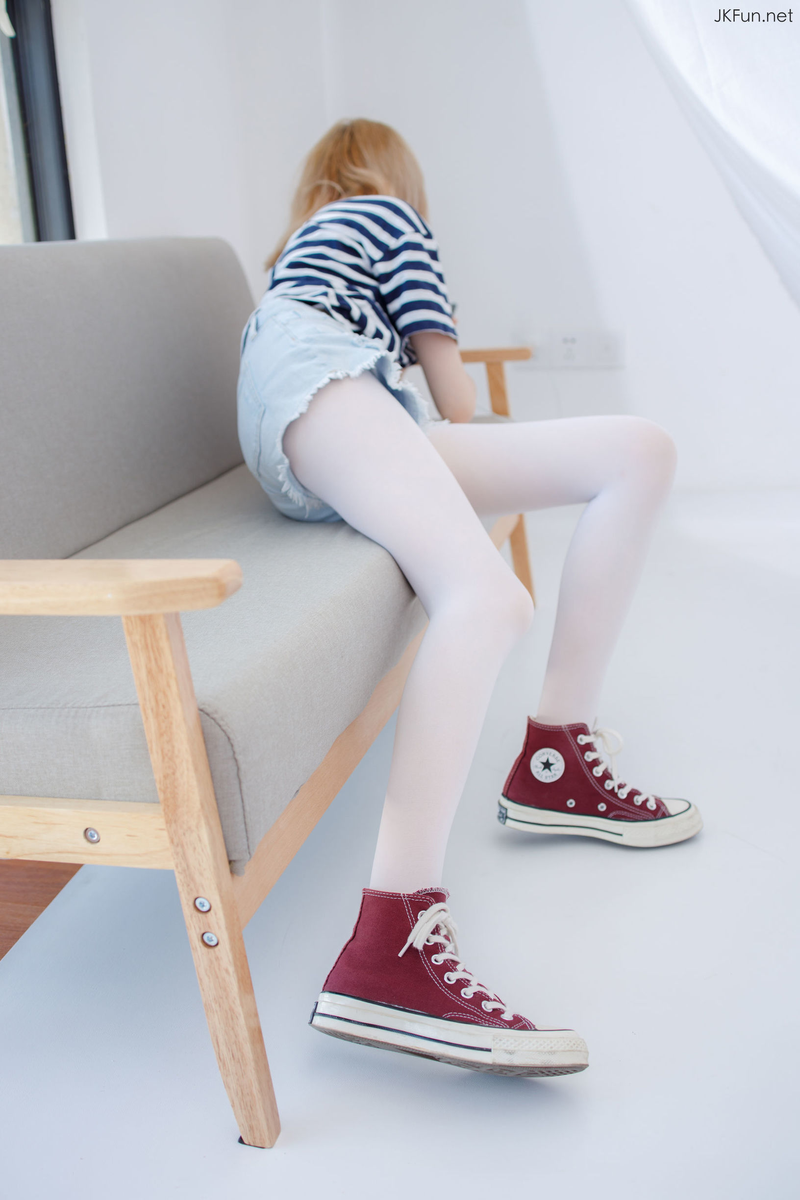 เซนโลว์ไซดัน] JKFUN-020 ไอคะ 80D สีขาวไหม