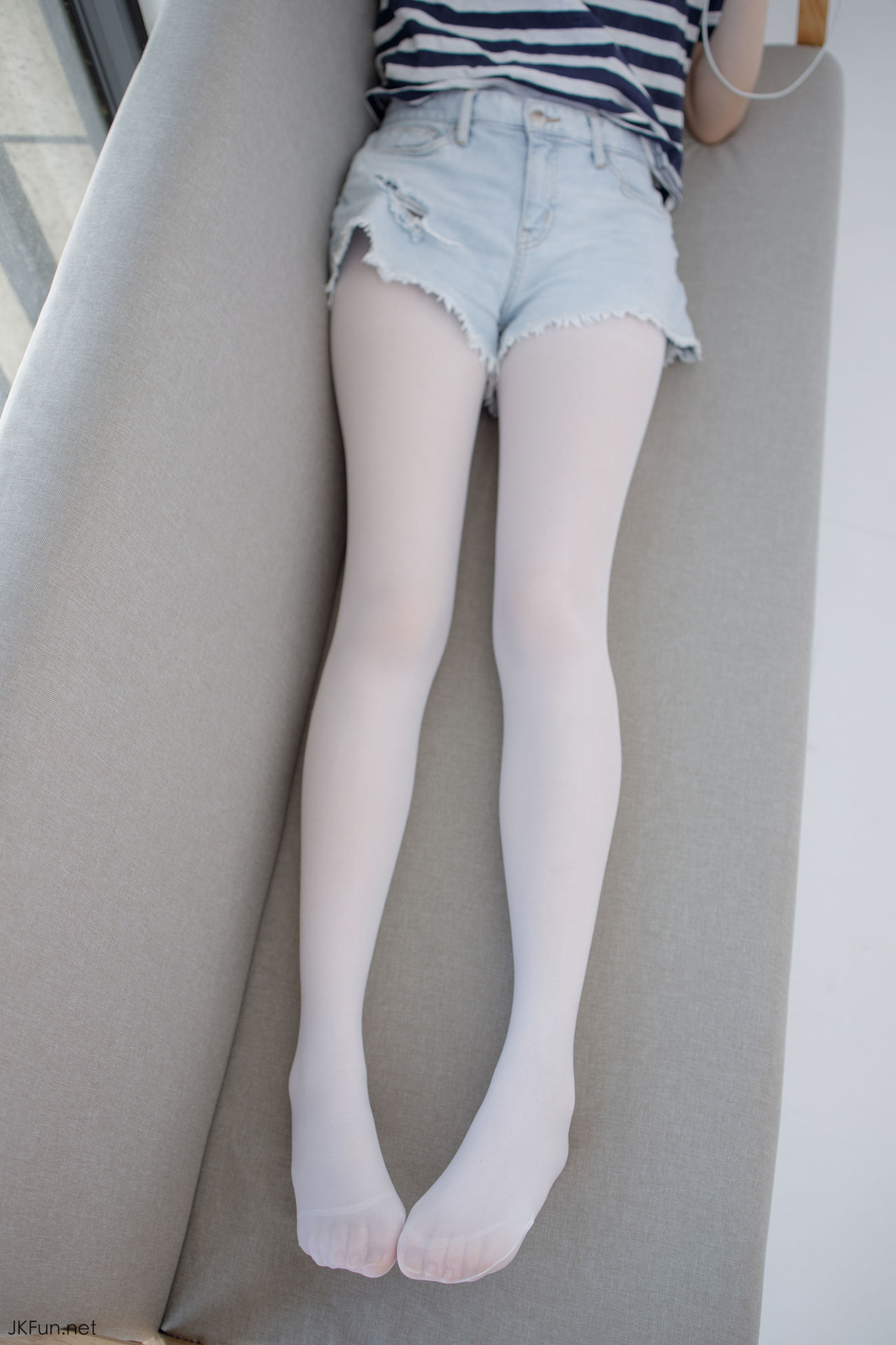 เซนโลว์ไซดัน] JKFUN-020 ไอคะ 80D สีขาวไหม