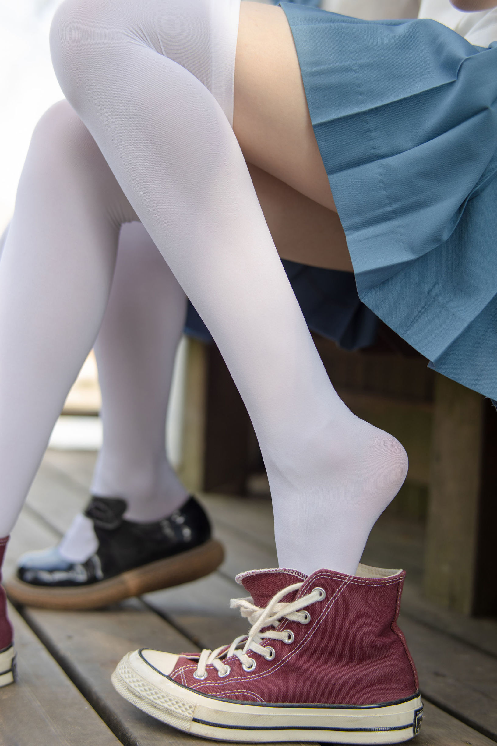 森羅財団] JKFUN-025 モクモク&アイカ 80D白いシルクの過膝ソックス
