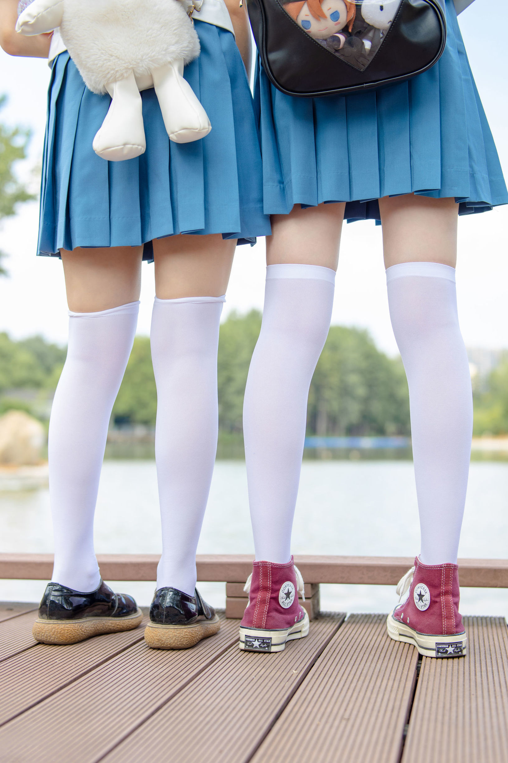 森羅財団] JKFUN-025 モクモク&アイカ 80D白いシルクの過膝ソックス