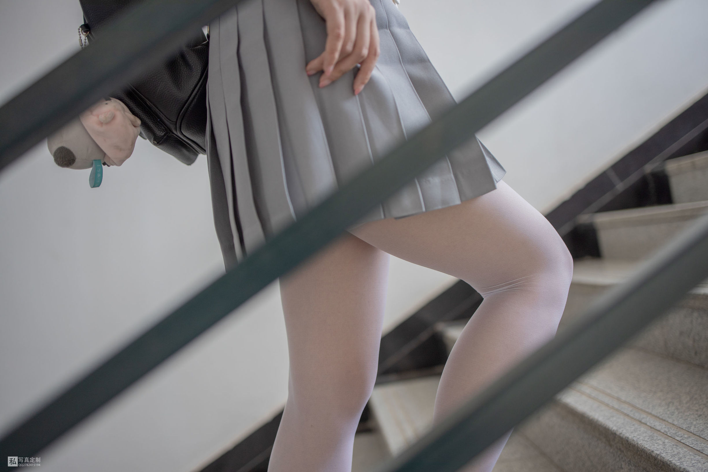 森萝財団] JKFUN-028 默陌 15D白丝 抑鬱の湖辺と絶望の天台