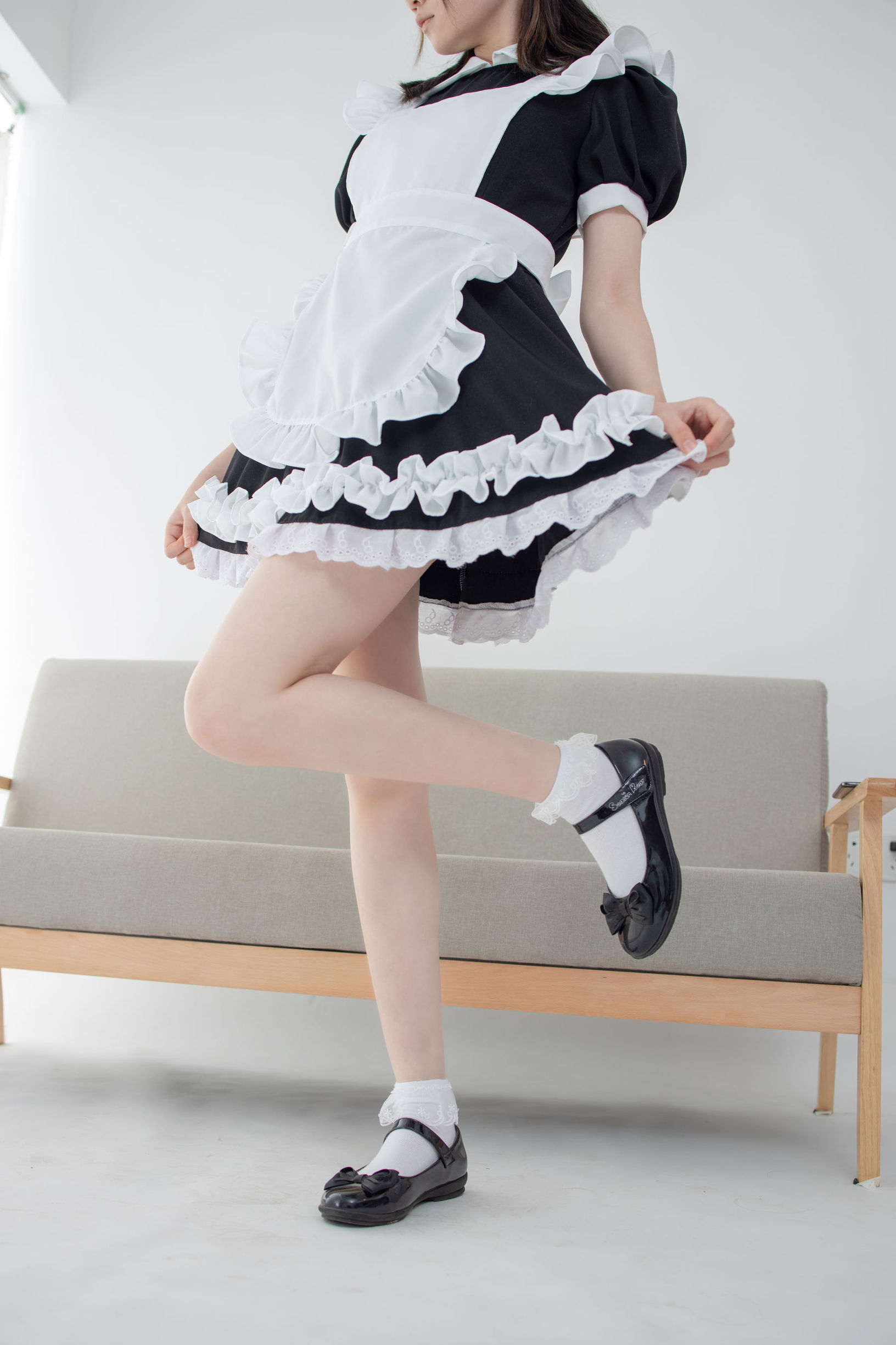 森羅財団] JKFUN-053 アイカ レース花辺短ソックス メイド