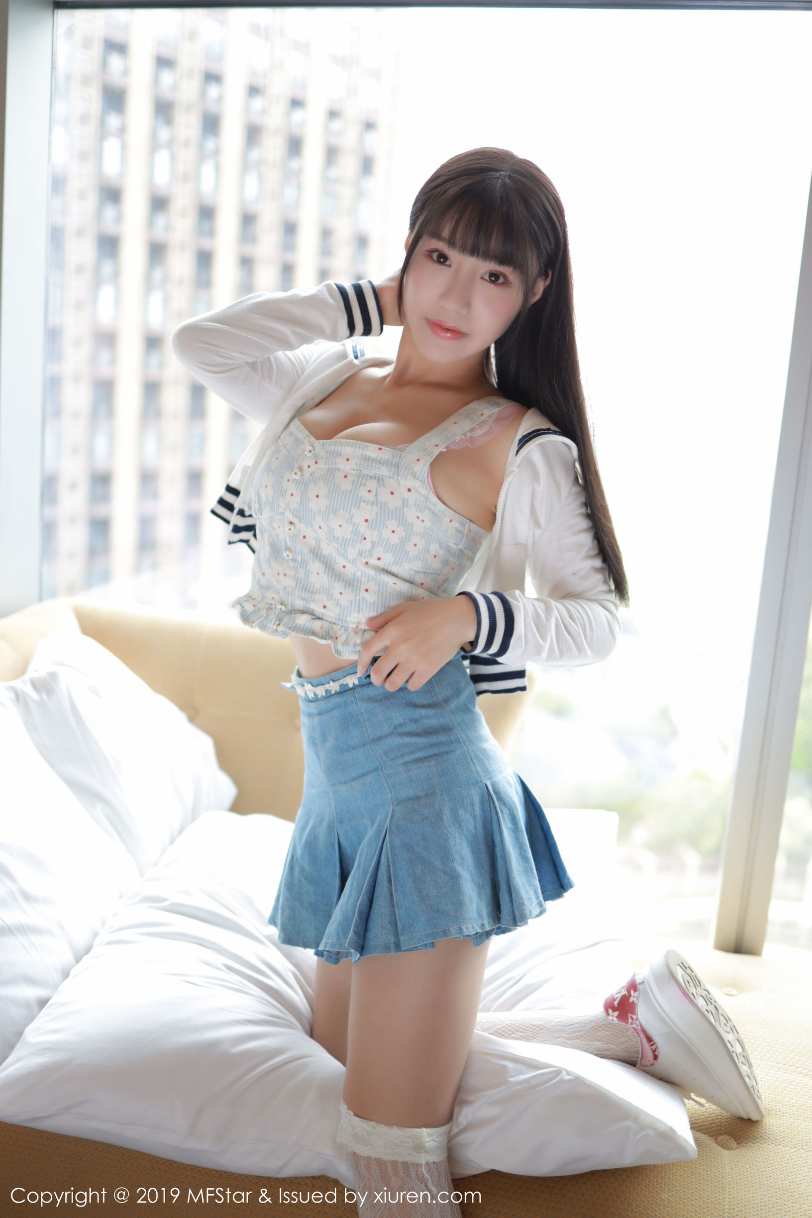 Học viện Mẫu phạm MFStar] Tập 233 Flower Chu Khả Nhi