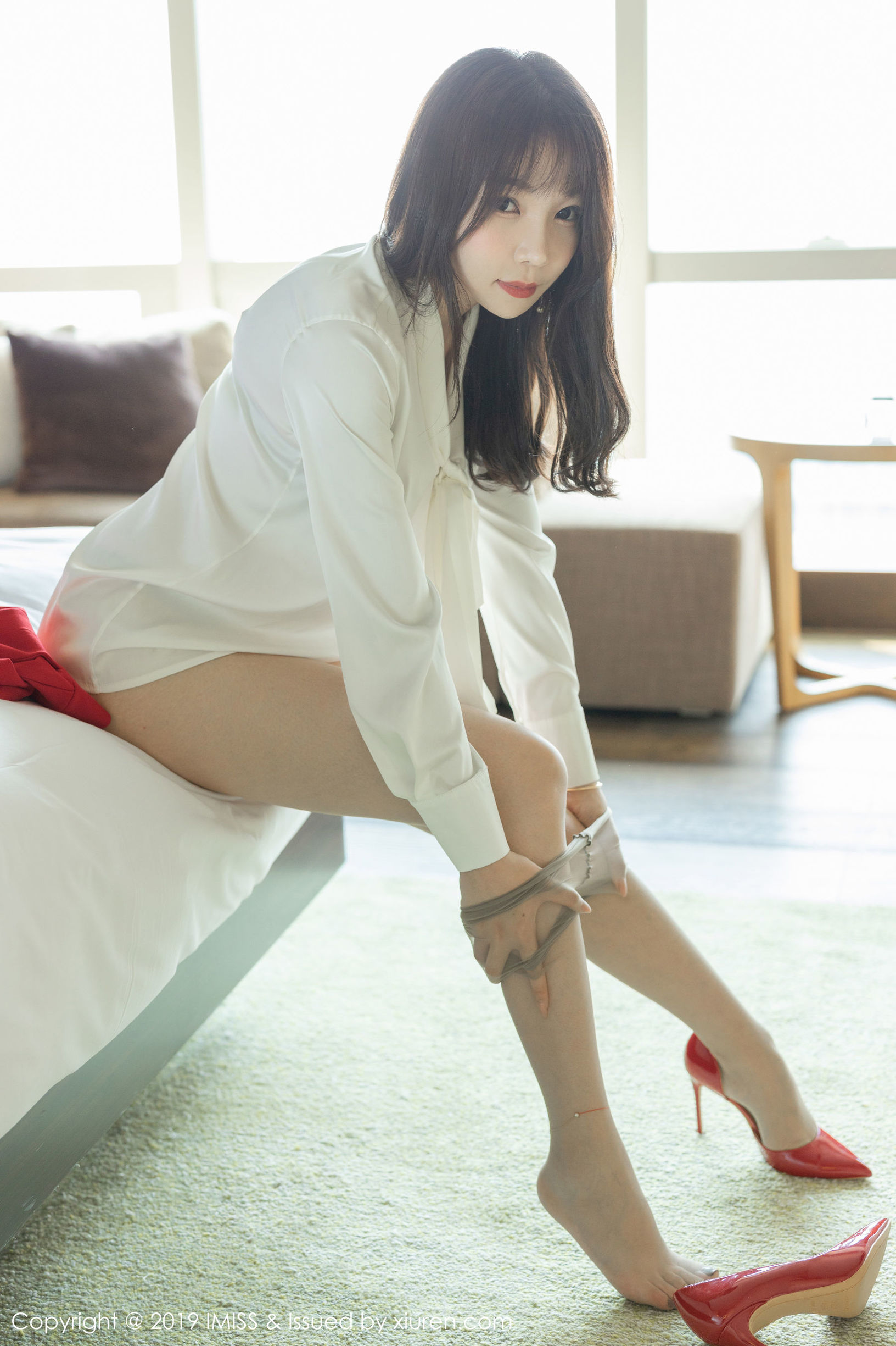 Ai Mi She IMiss] Vol. 413 Zhi Zhi Booty