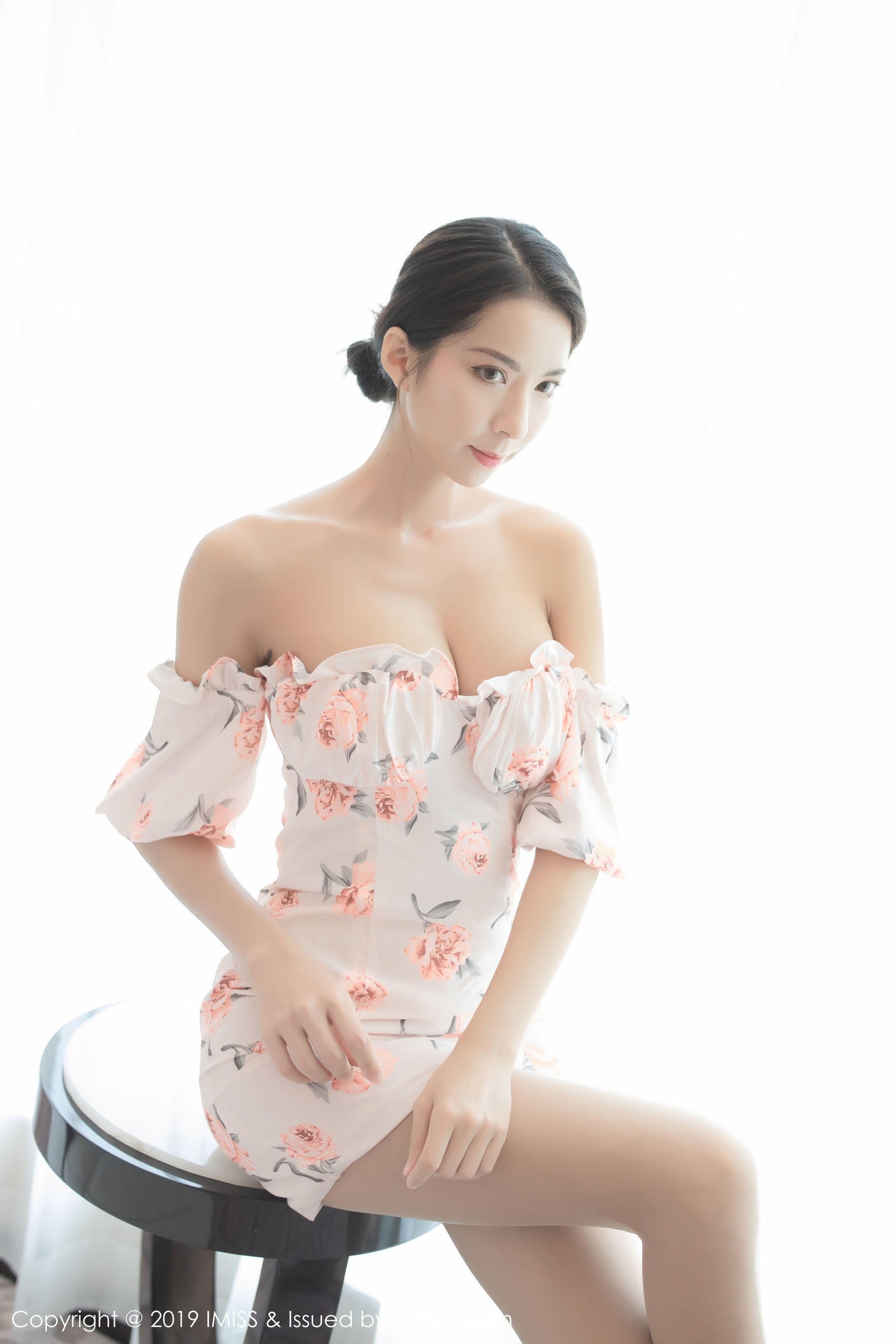 Ai Mi She IMiss] Vol. 416 Carry