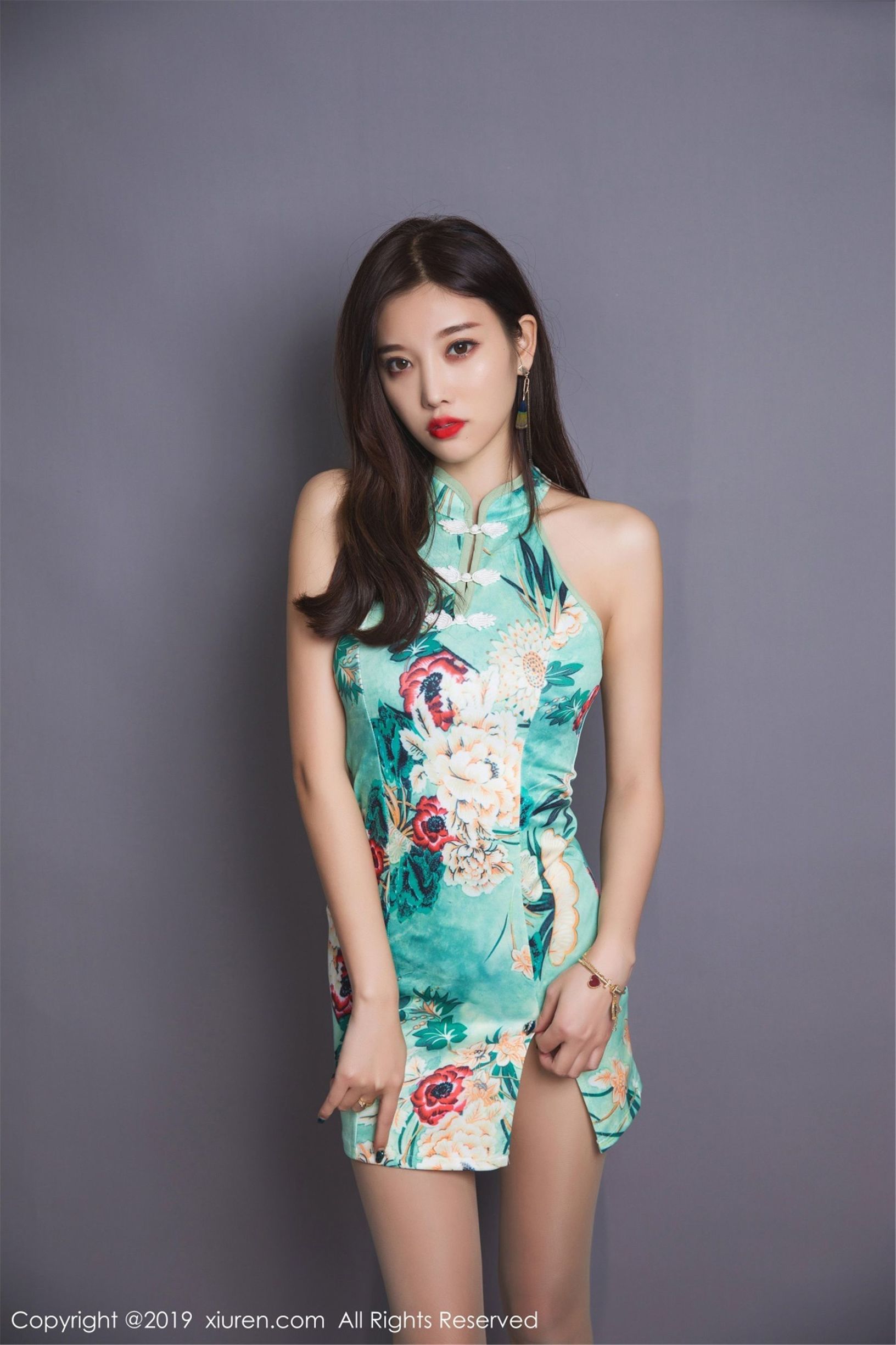 秀人XIUREN] Số 1436 Dương Thần Thần sugar
