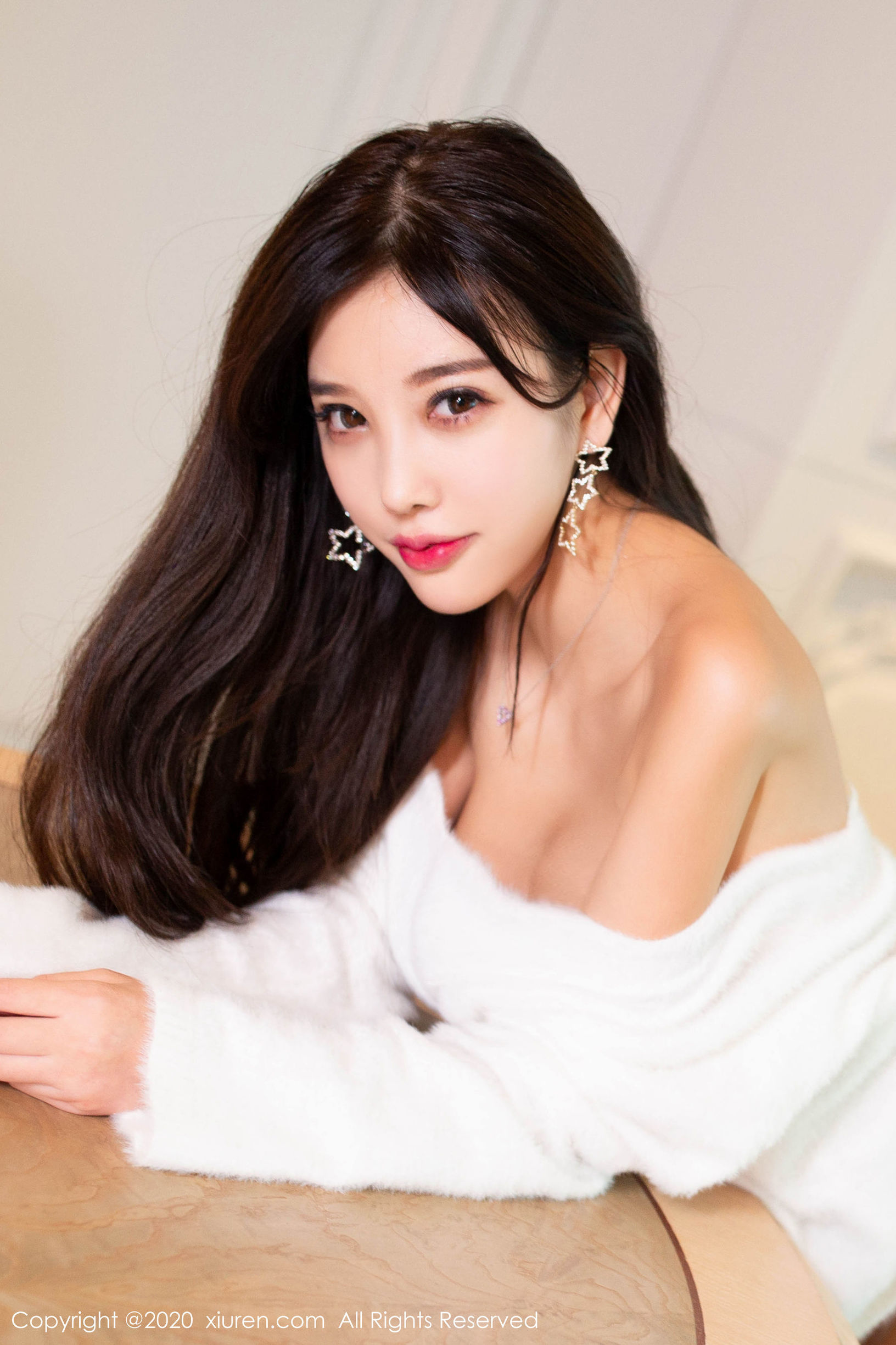 秀人XIUREN] No.2114 Dương Thần Thần sugar