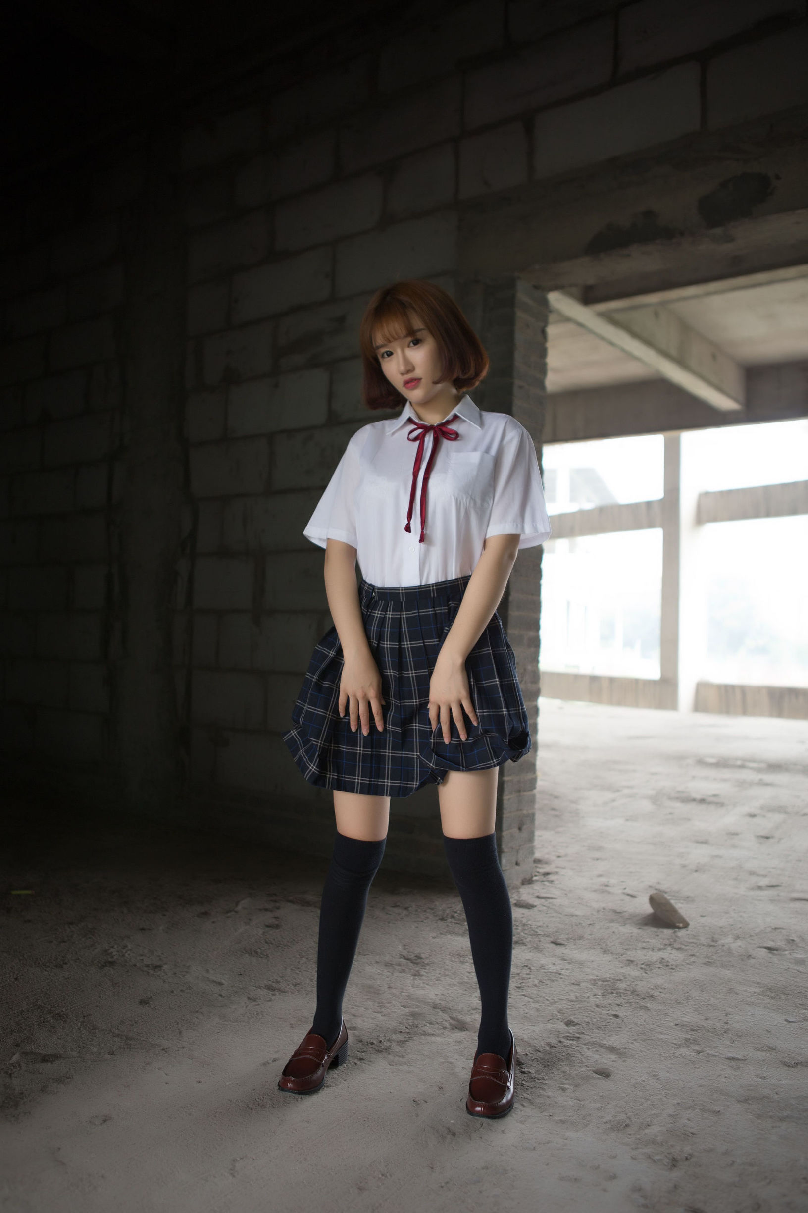 ネット美女] k8ツンデレモエモエVivian 学生服野外縛り