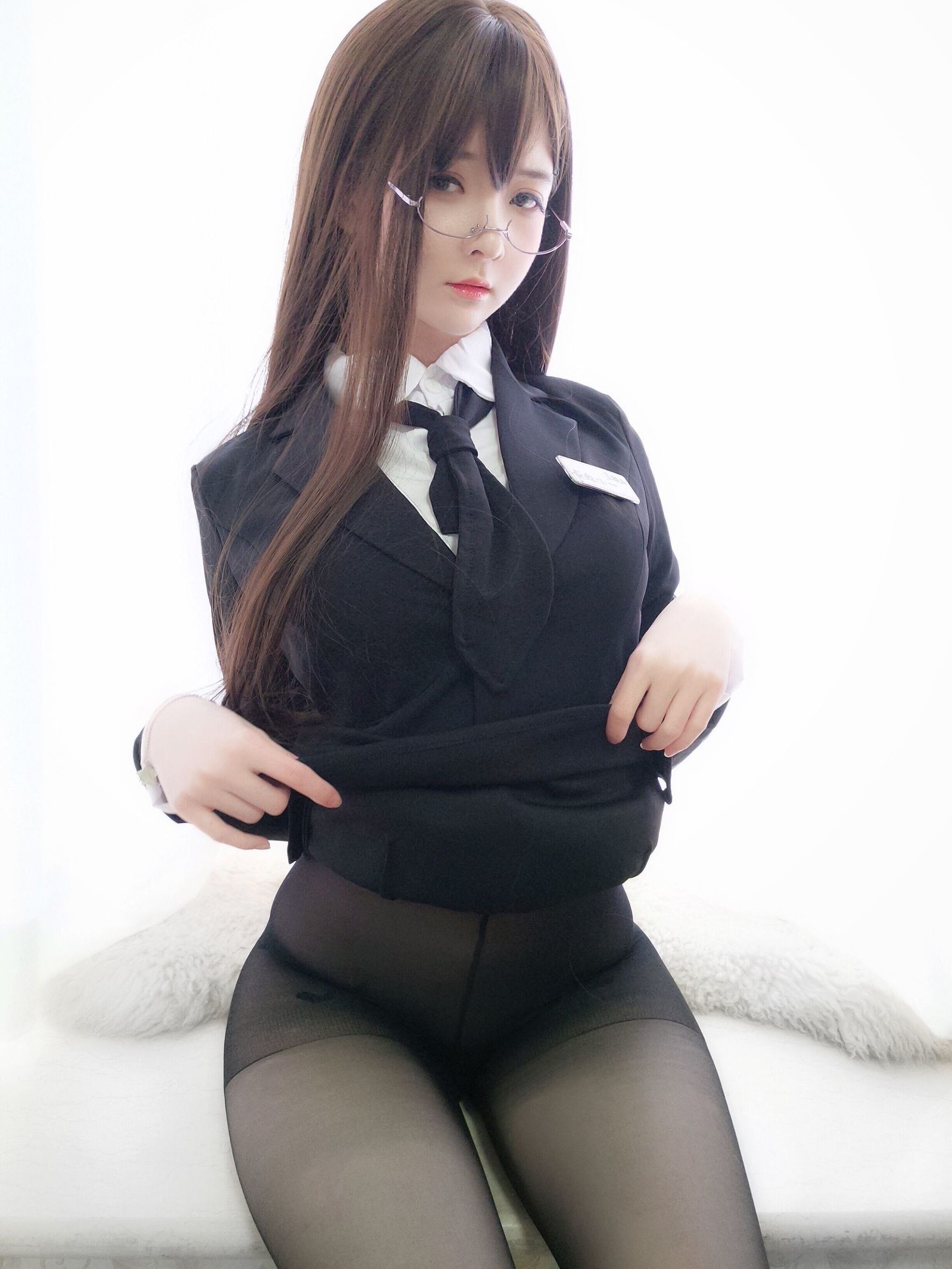  belle  COS] Yi Xiao Yang Ze - Chị trợ lý