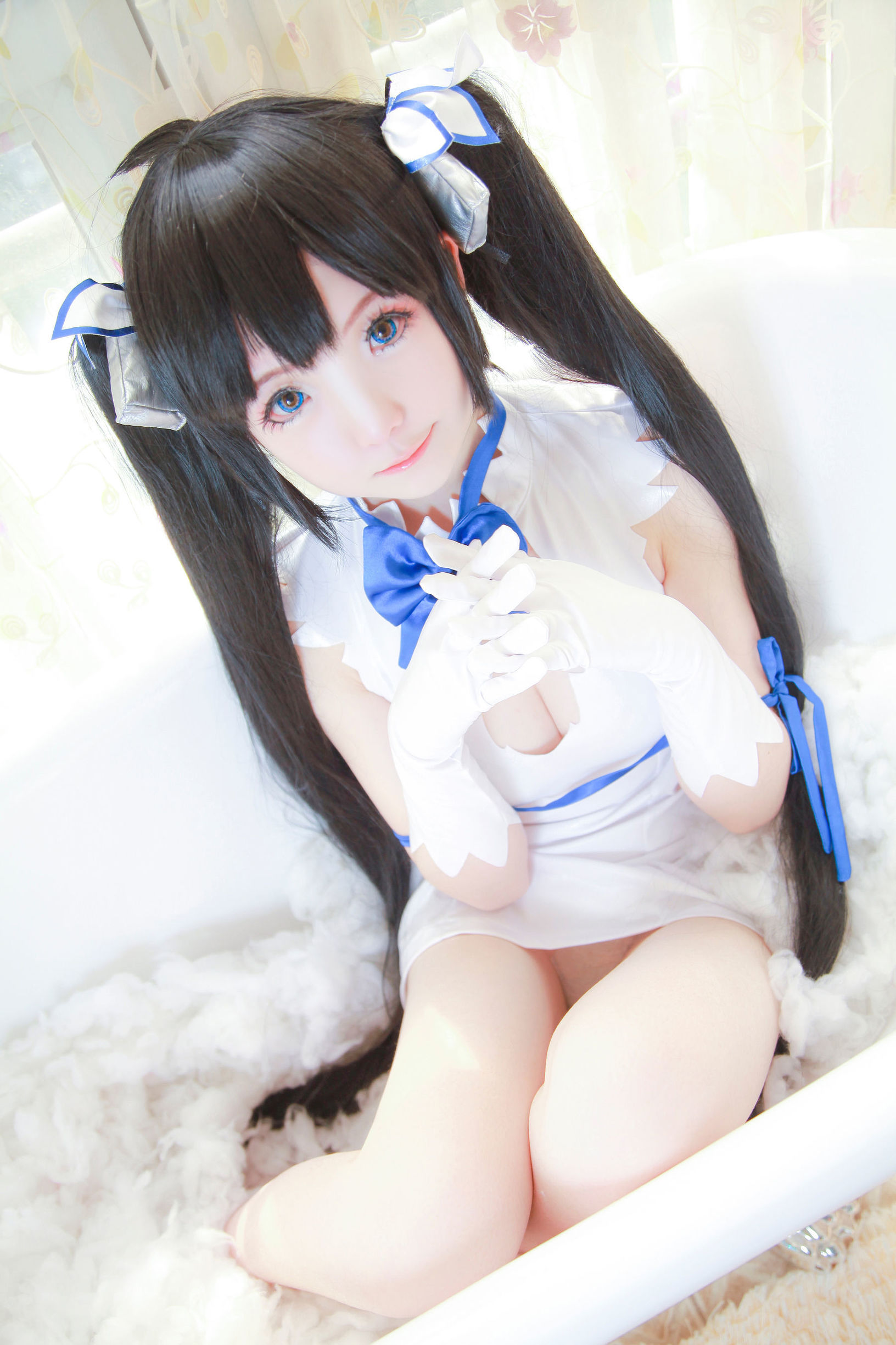 โลลิ คอสเพลย์] อีเซี่ยวหยางเซ่ - เฮสเทีย+กระต่ายดำ+ถ่ายภาพส่วนตัว