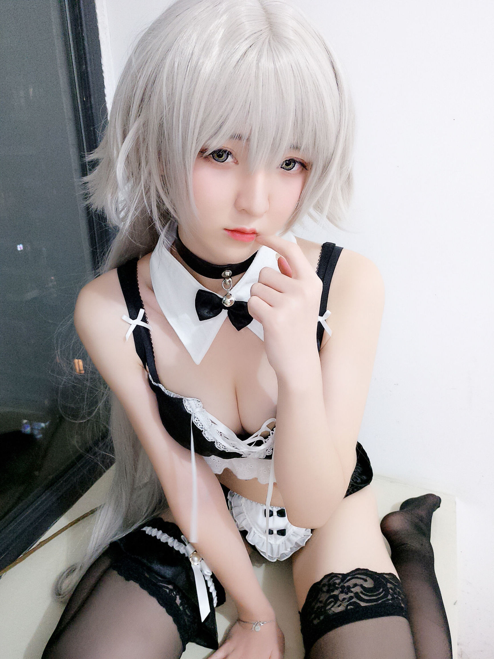 โลลิ คอสเพลย์] อีเซี่ยวหยางเซ่ - เฮสเทีย+กระต่ายดำ+ถ่ายภาพส่วนตัว
