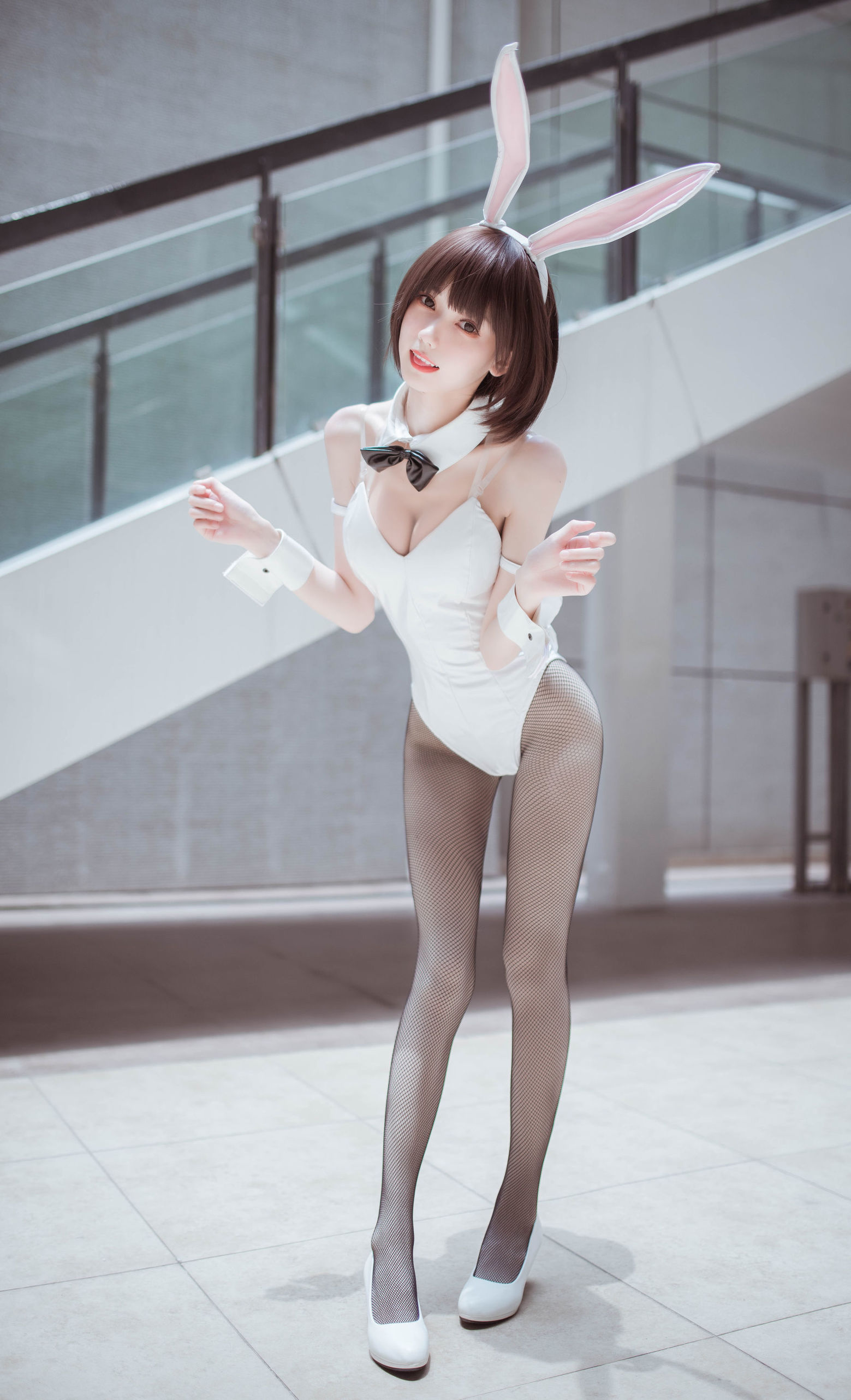 蘿莉COS] 小妖精你的負卿 - 聖人惠兔女郎