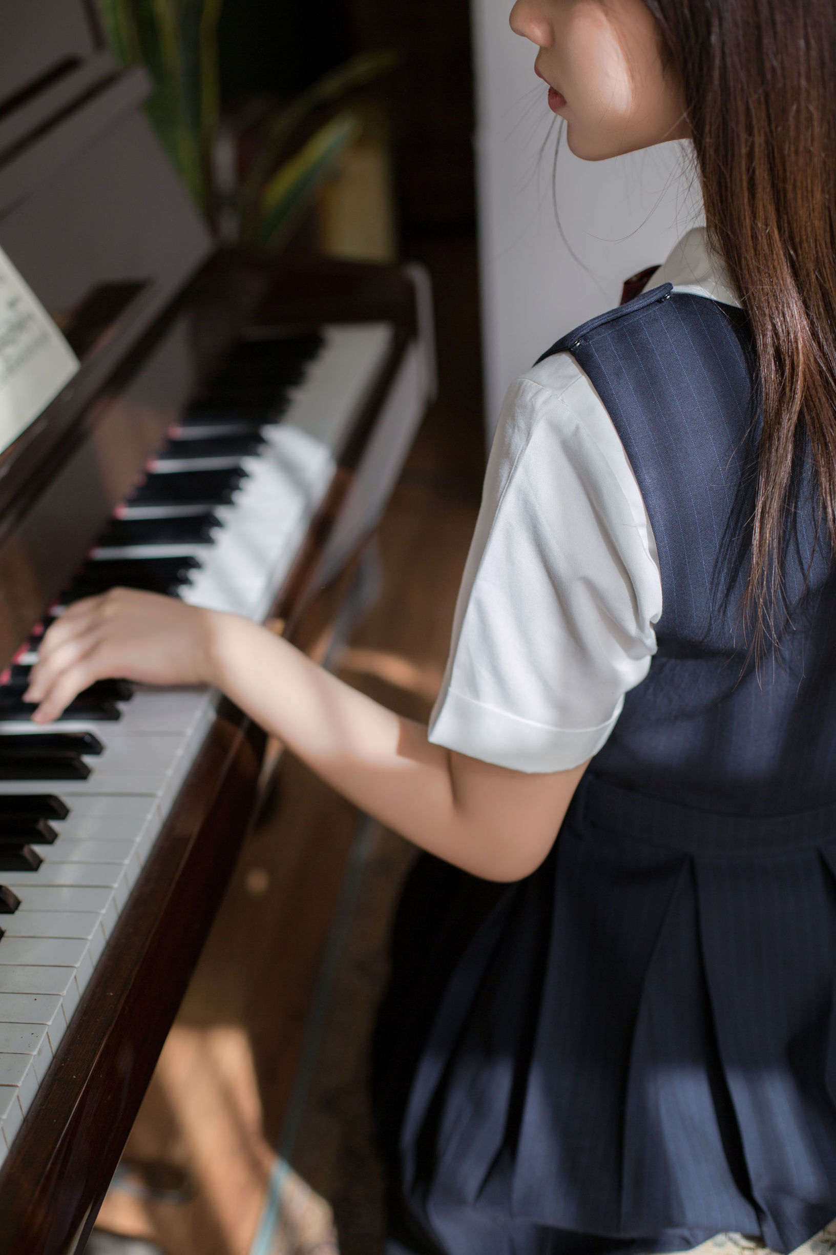 ロリコス] ウェイボー福利姬 ジンちゃん - 不知夢 制服