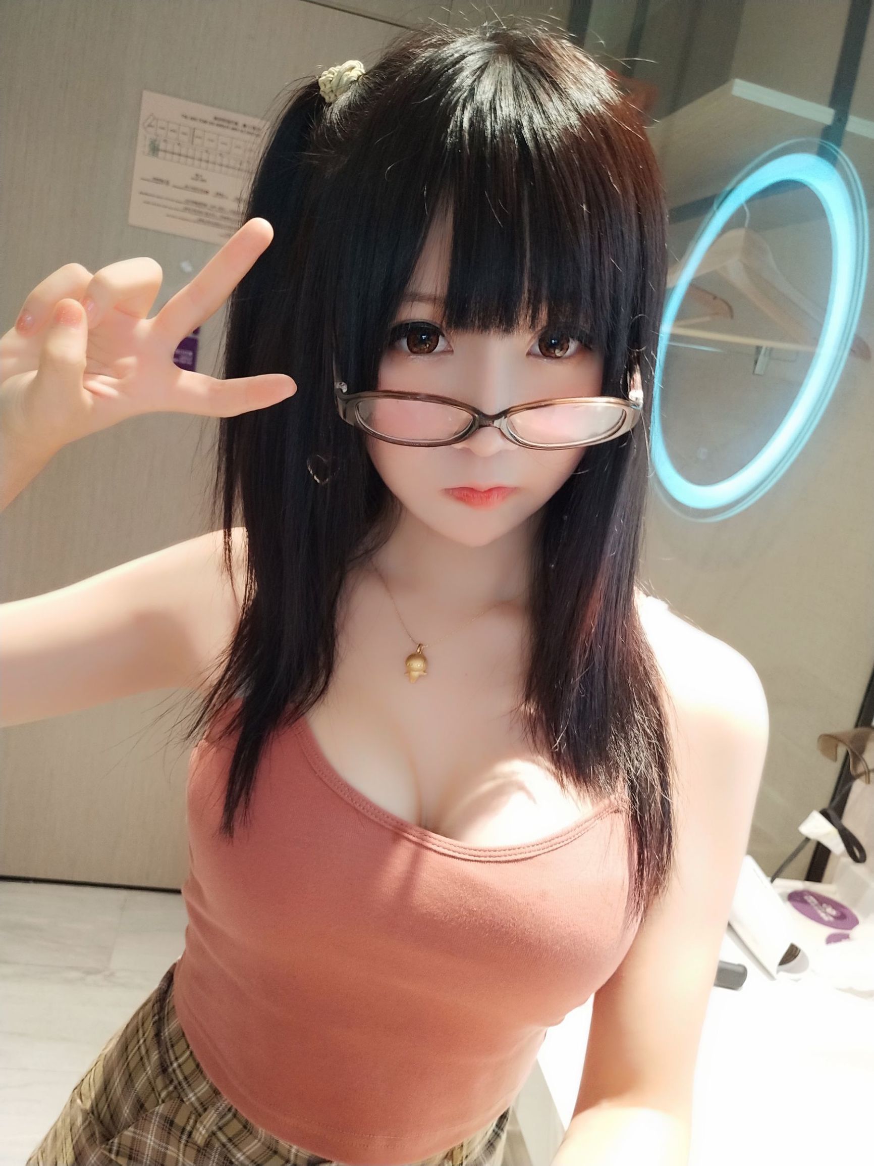  belle  COS] Yoyo - Cô bé tiểu học quyến rũ
