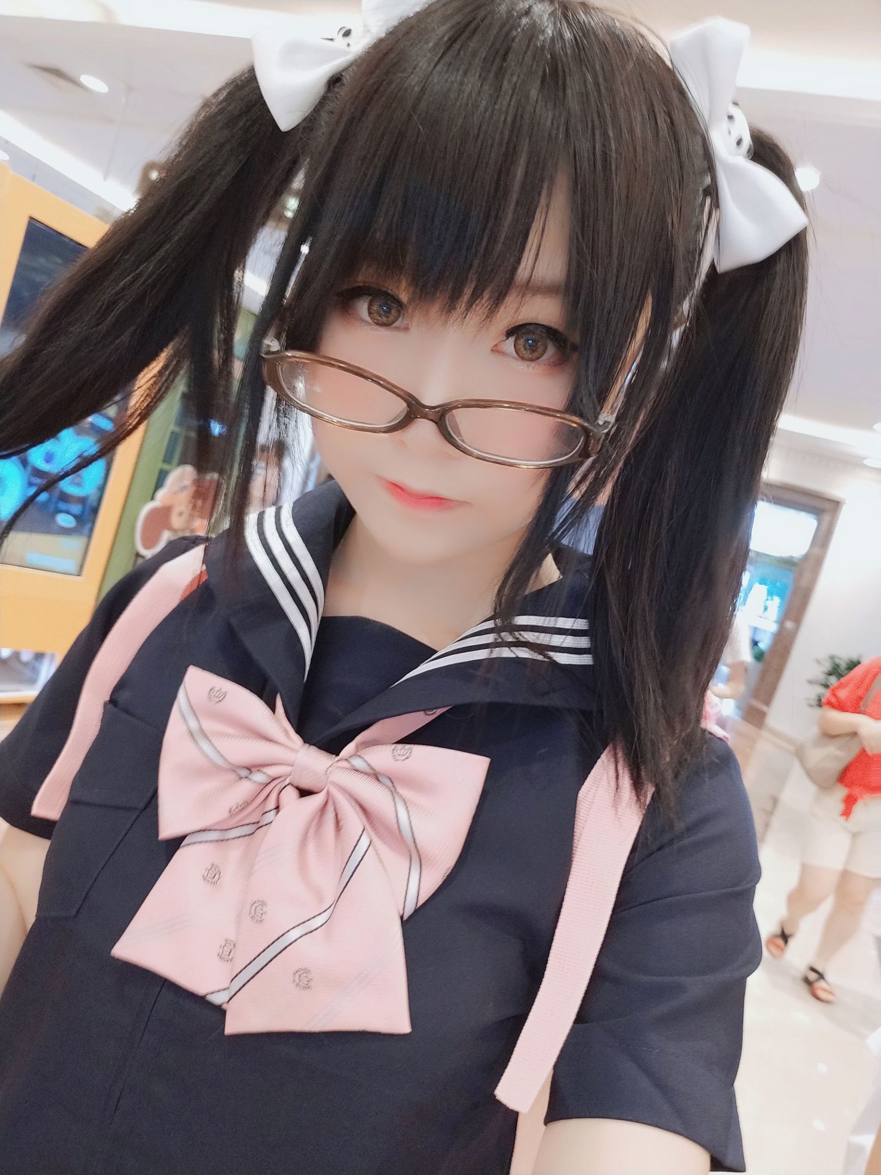  belle  COS] Yoyo - Cô bé tiểu học quyến rũ