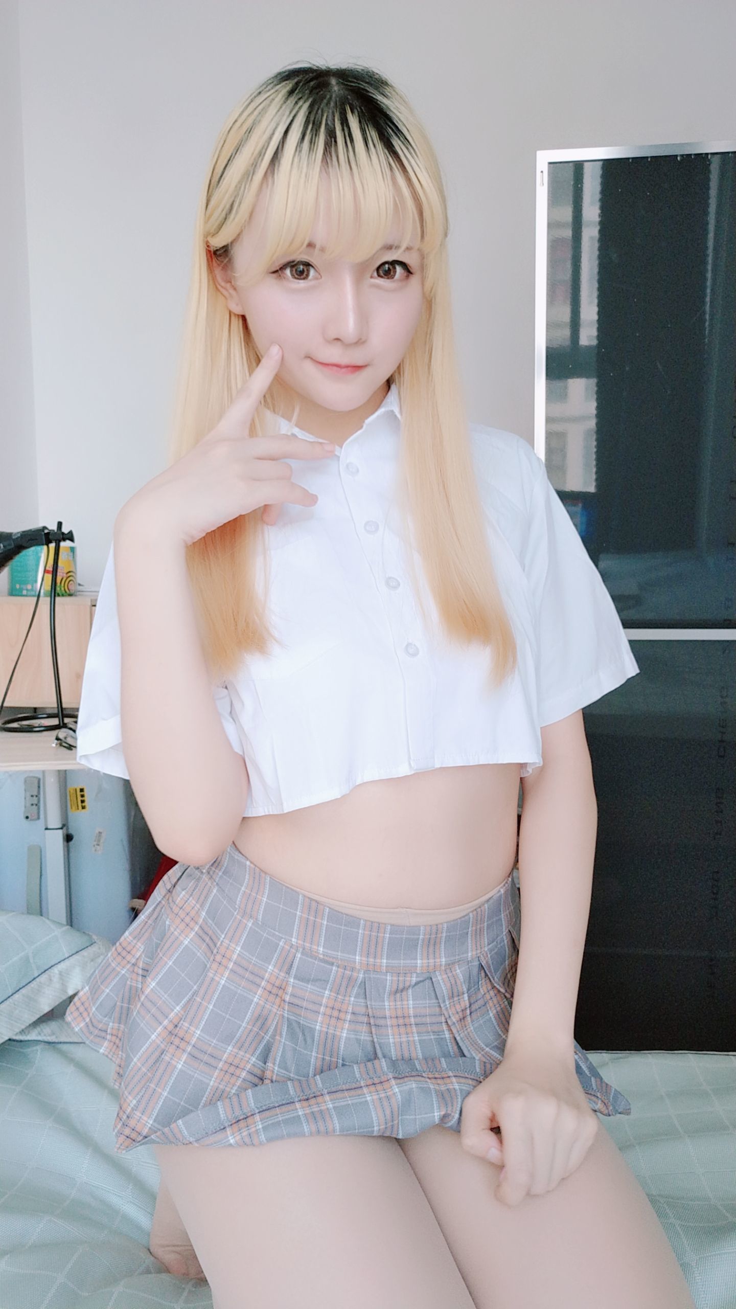 ロリコス] 星のチチ - ミニスカ制服