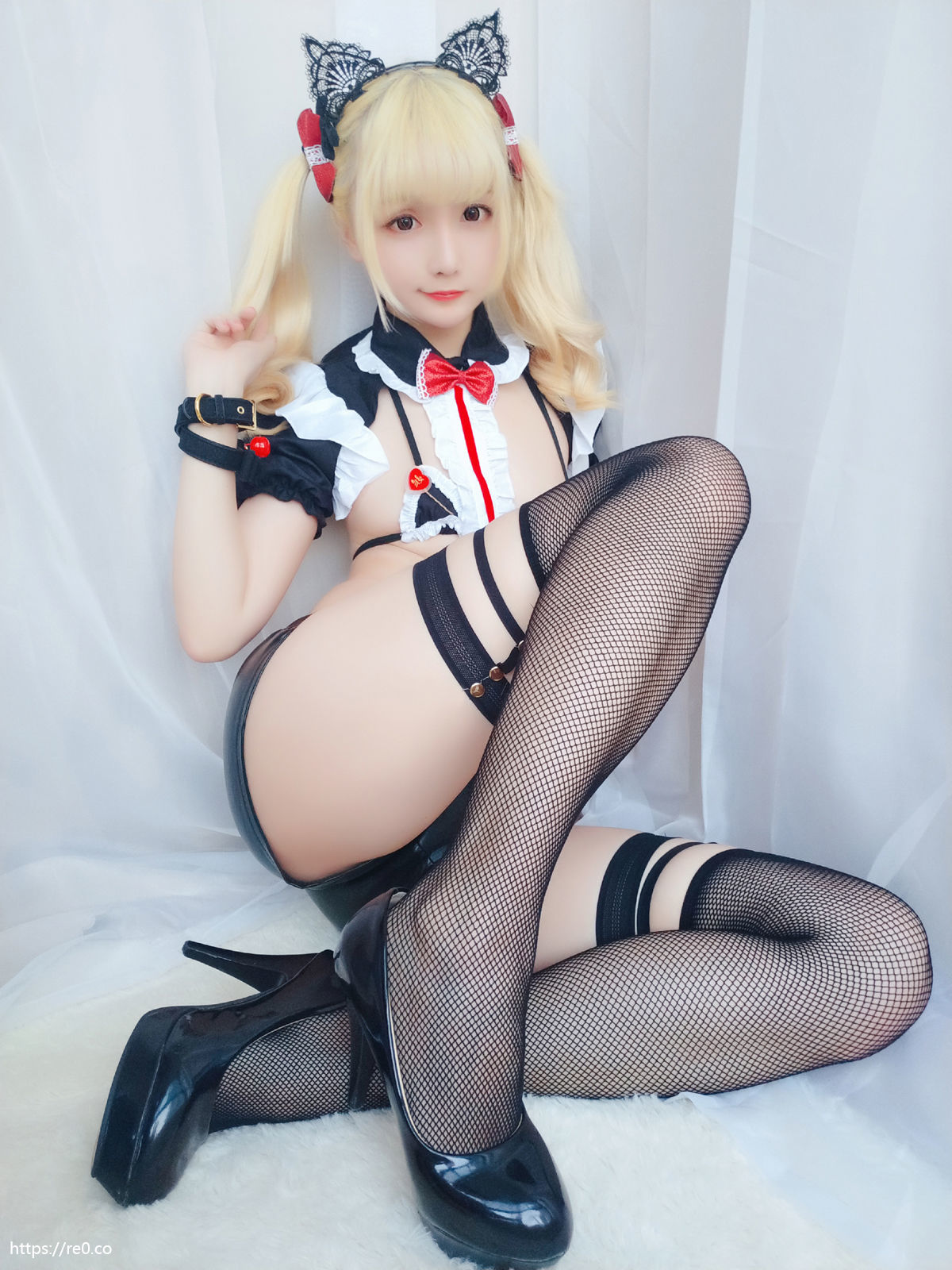 ロリCOS] 星のちち VOL.04 元気メイドセット
