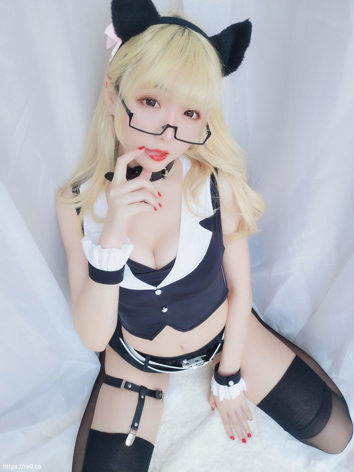  belle ta Cosplay] Xing Zhi Chi Chi Vol. 05: The Evil Female Secretary Bag