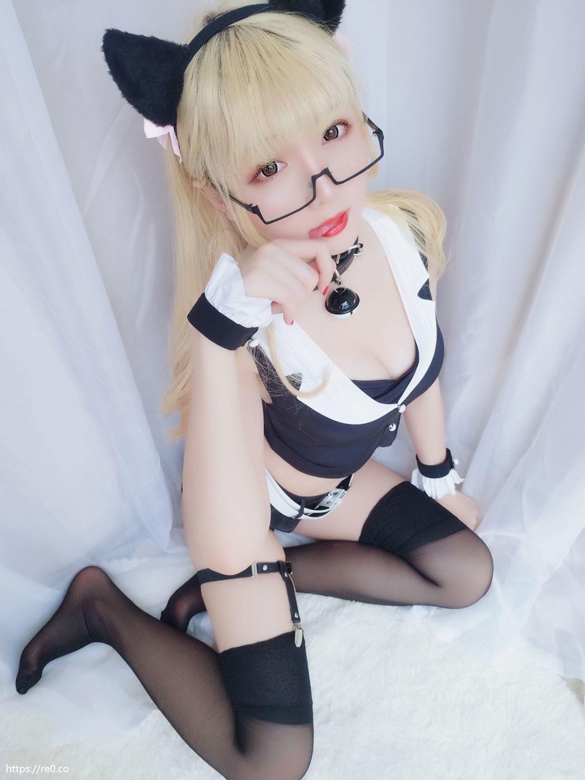  belle ta Cosplay] Xing Zhi Chi Chi Vol. 05: The Evil Female Secretary Bag