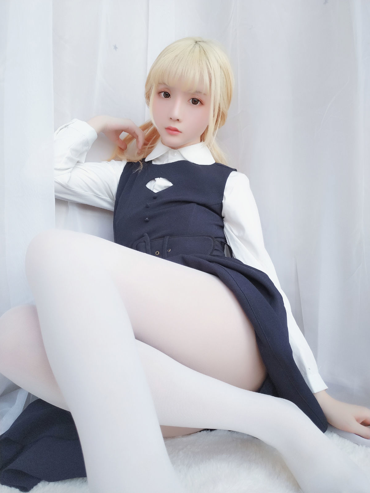 [萝莉COS] 星之迟迟 VOL.06 假日快乐包