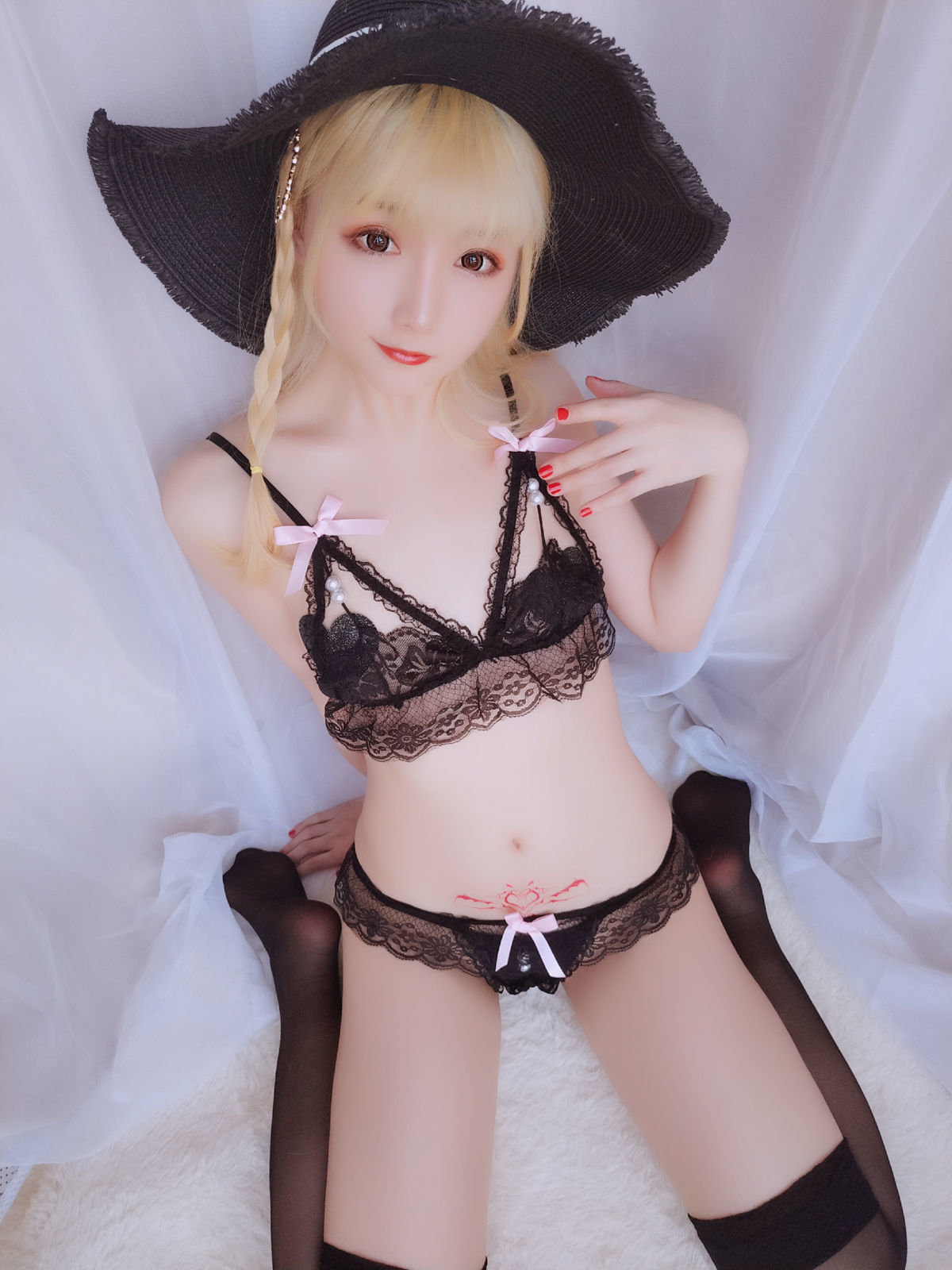 [萝莉COS] 星之迟迟 VOL.06 假日快乐包