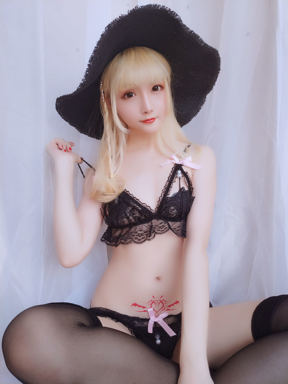 [萝莉COS] 星之迟迟 VOL.06 假日快乐包