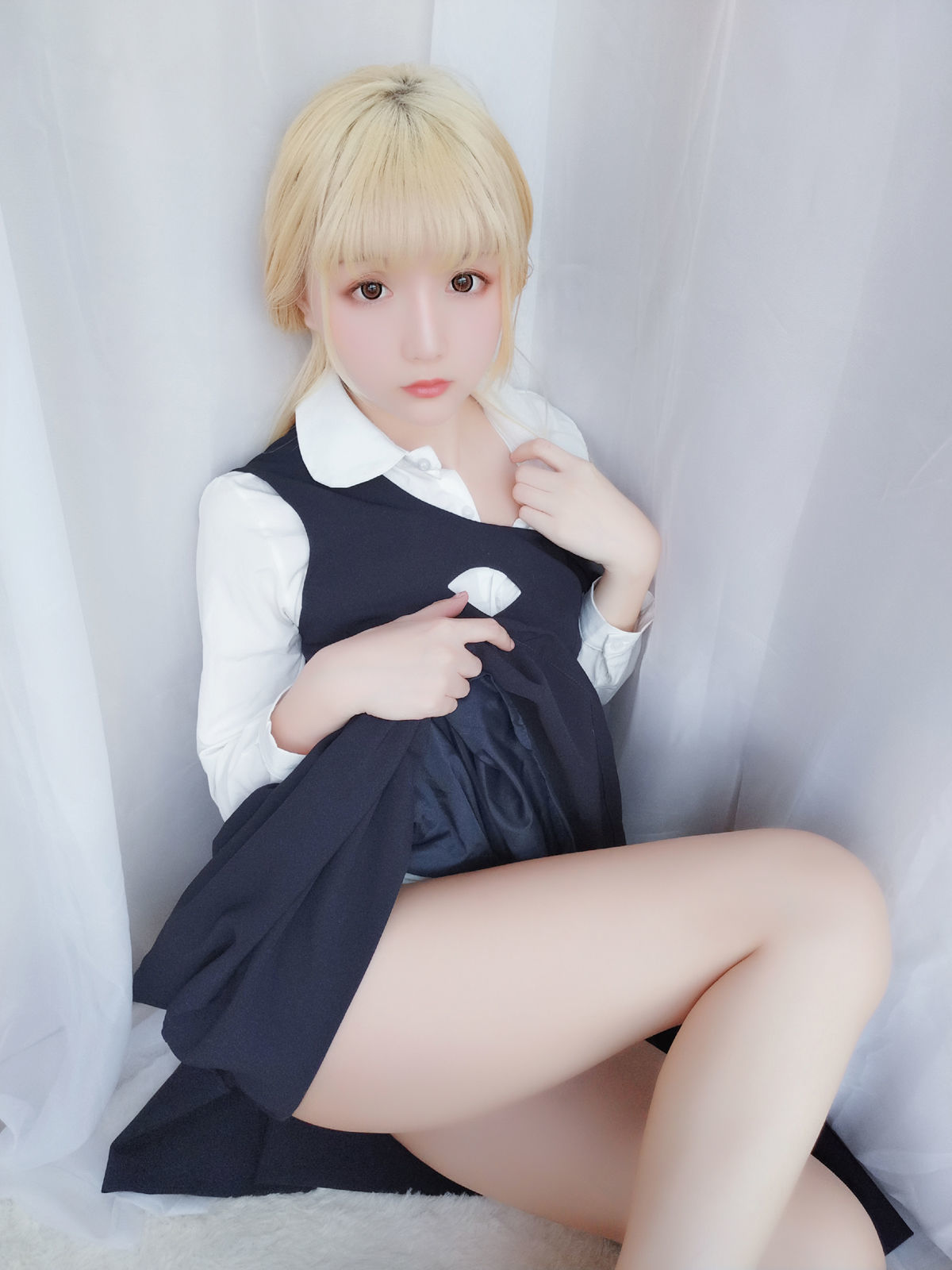  belle ta COS] Xing zhi Chi Chi VOL.06 Happy Holiday Package