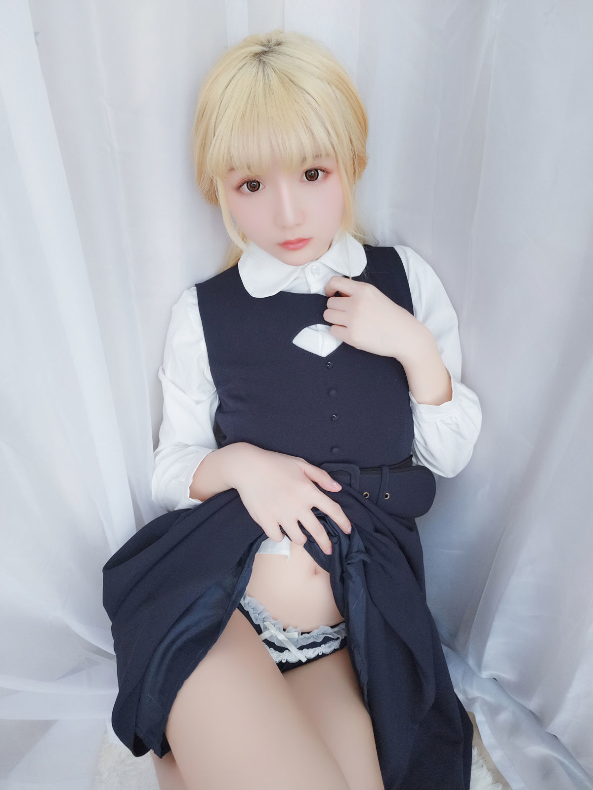  belle ta COS] Xing zhi Chi Chi VOL.06 Happy Holiday Package