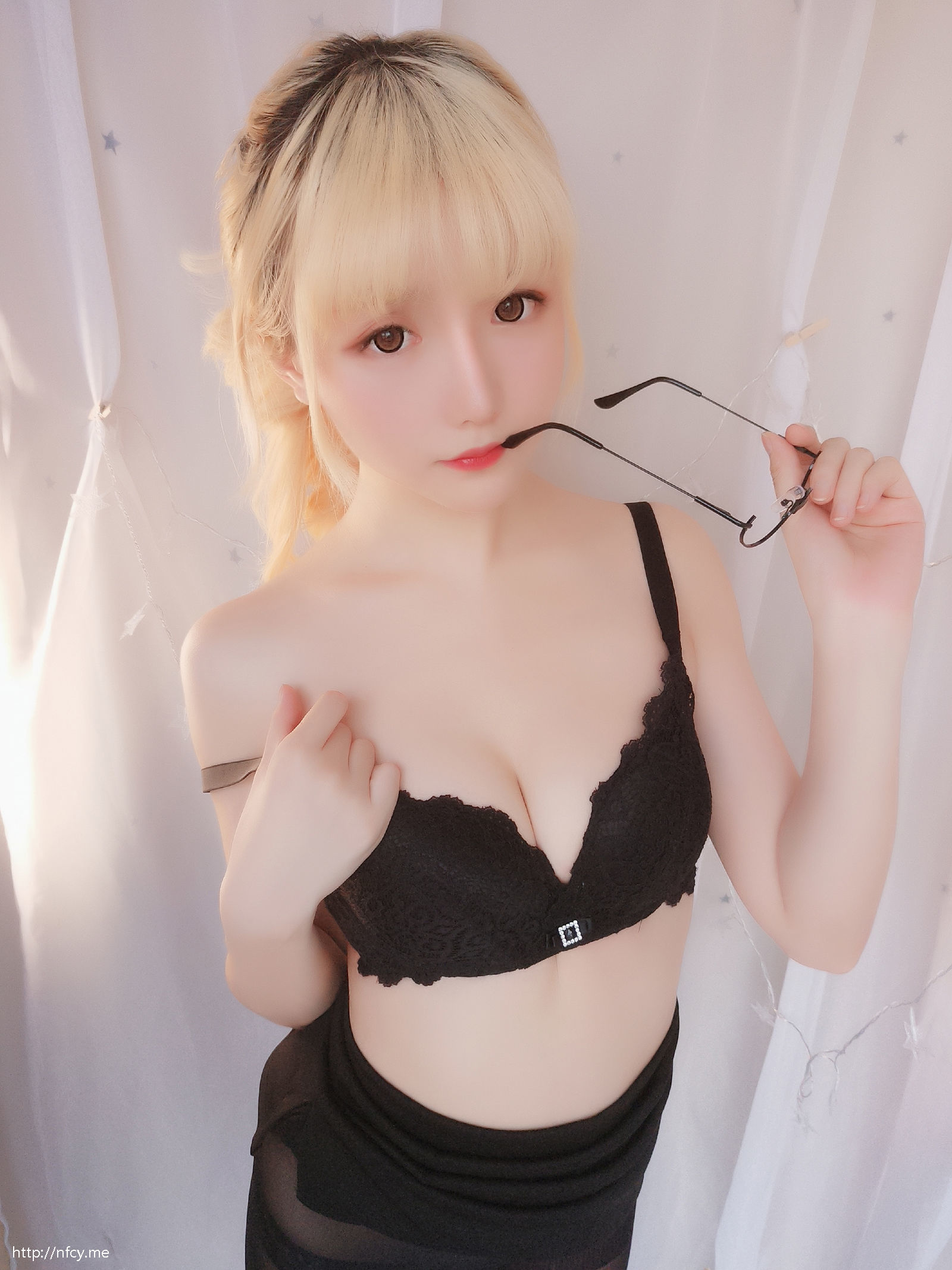로리 코스] 싱지 치치 VOL.11 오늘밤 야근 세트