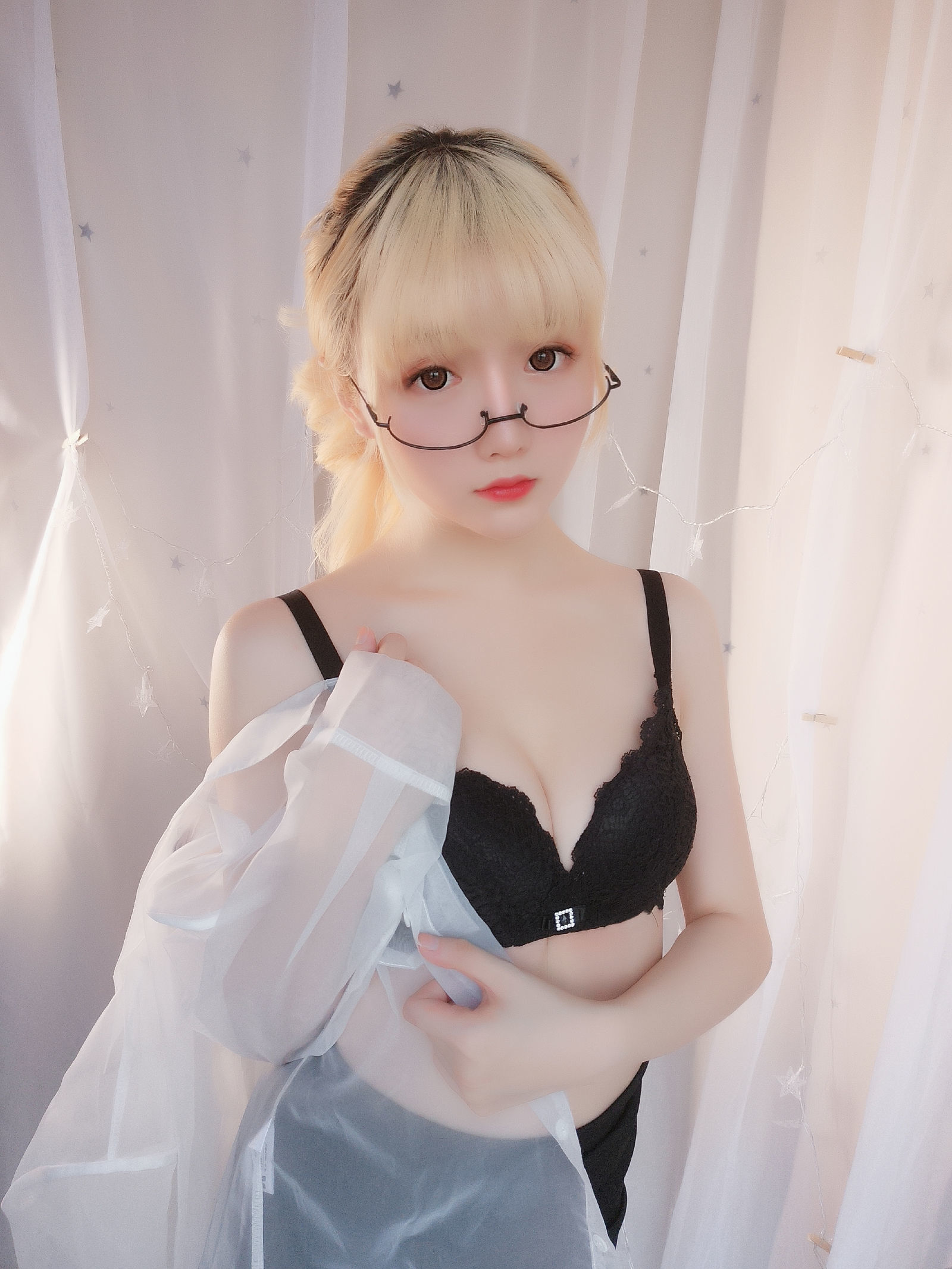 로리 코스] 싱지 치치 VOL.11 오늘밤 야근 세트