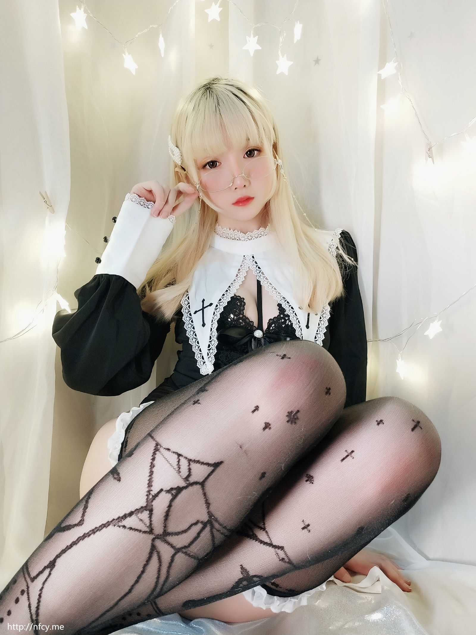 蘿莉COS] 星之遲遲 VOL.15 聖光修女包
