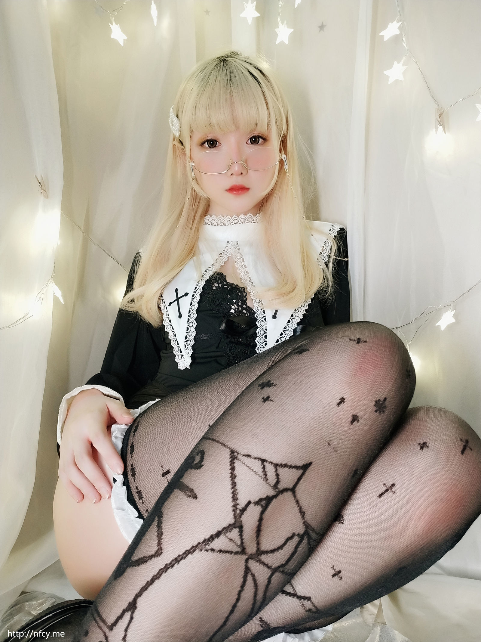 蘿莉COS] 星之遲遲 VOL.15 聖光修女包