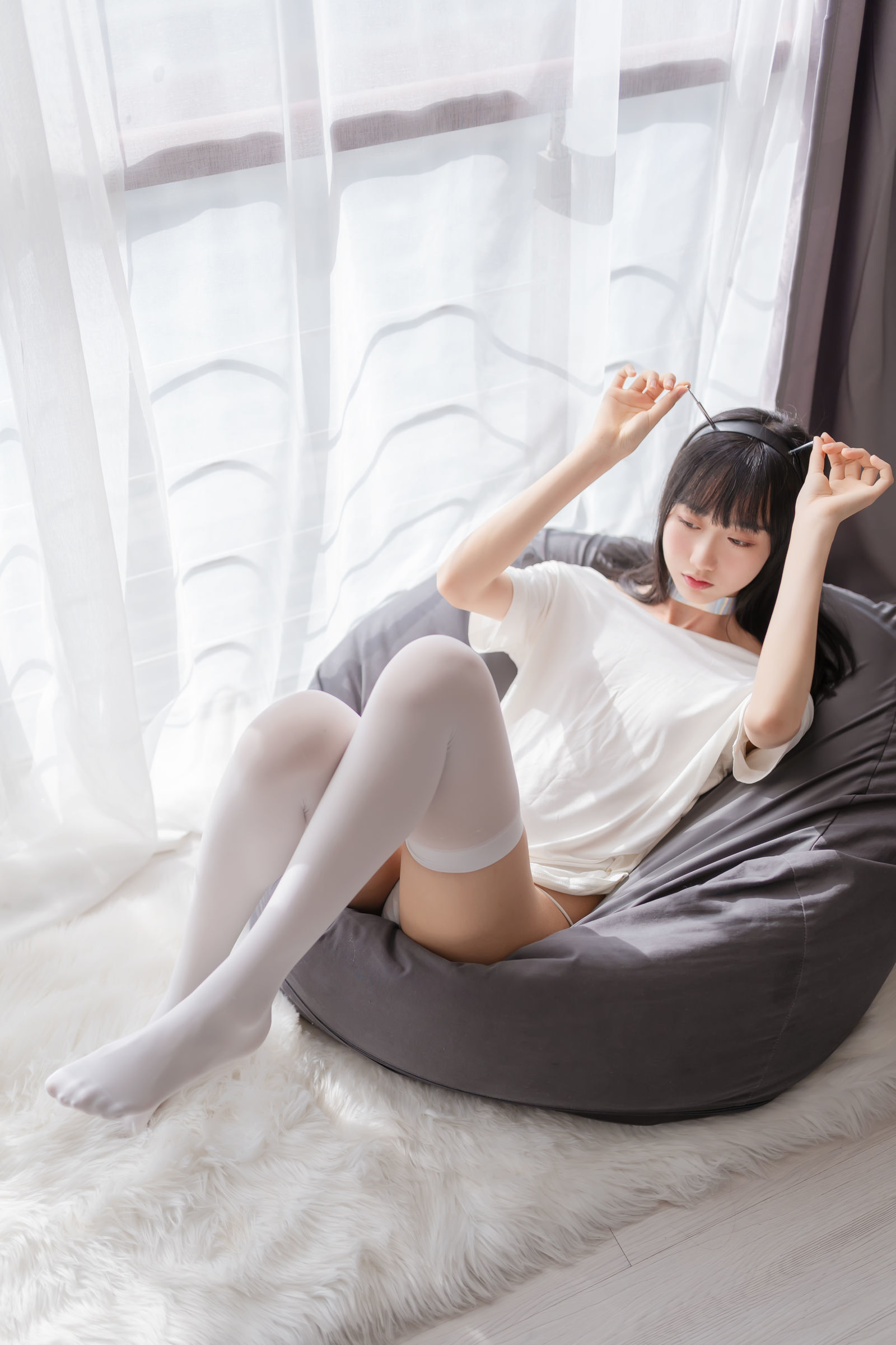  belle  Cosplay] Mộc Miên Miên OwO - Kiểu Bạn Gái Thông Minh