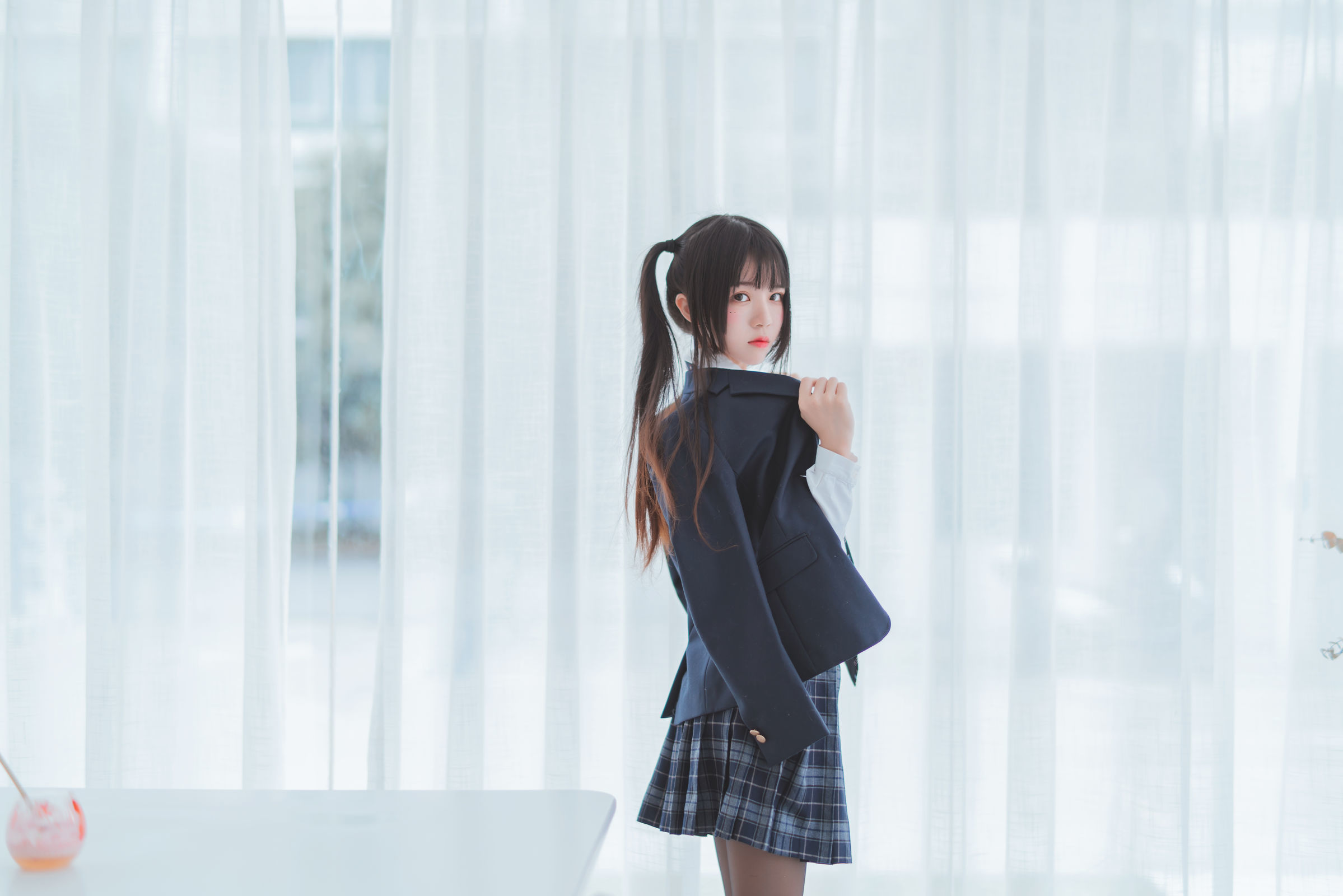 ロリコス] 桜桃喵 - 冬季制服シルクショー